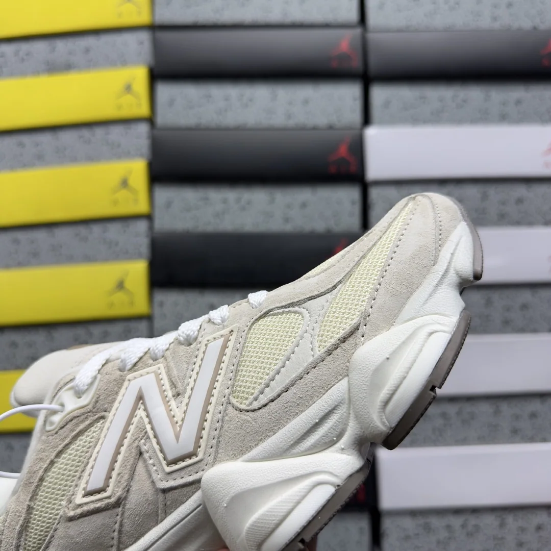 뉴발란스 [C] 9060 U906029Y 202257 New Balance 9060 Truffle Salt Timber Wolf 상세 이미지 2