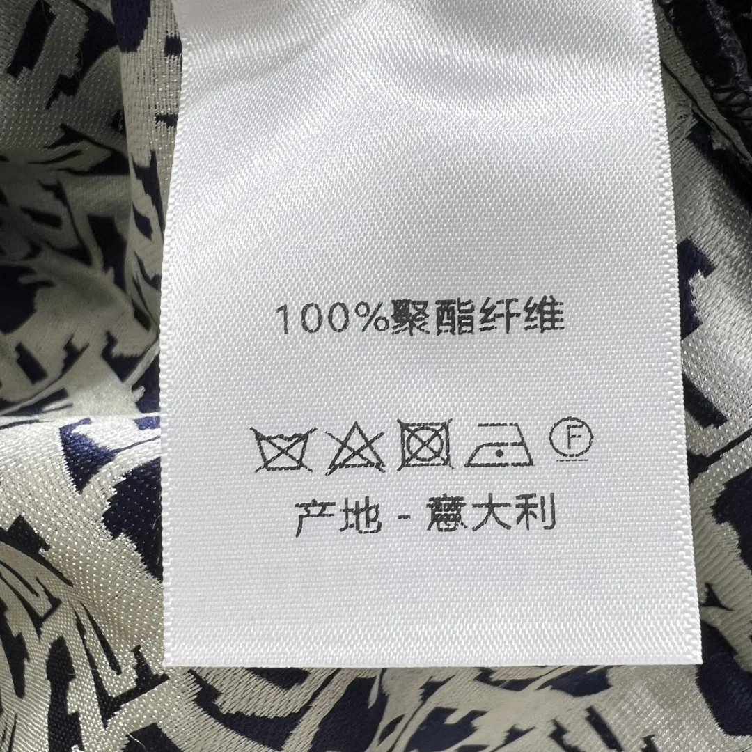 디올 모노그램 라펠 벨트 여성 자켓 상세 이미지 8