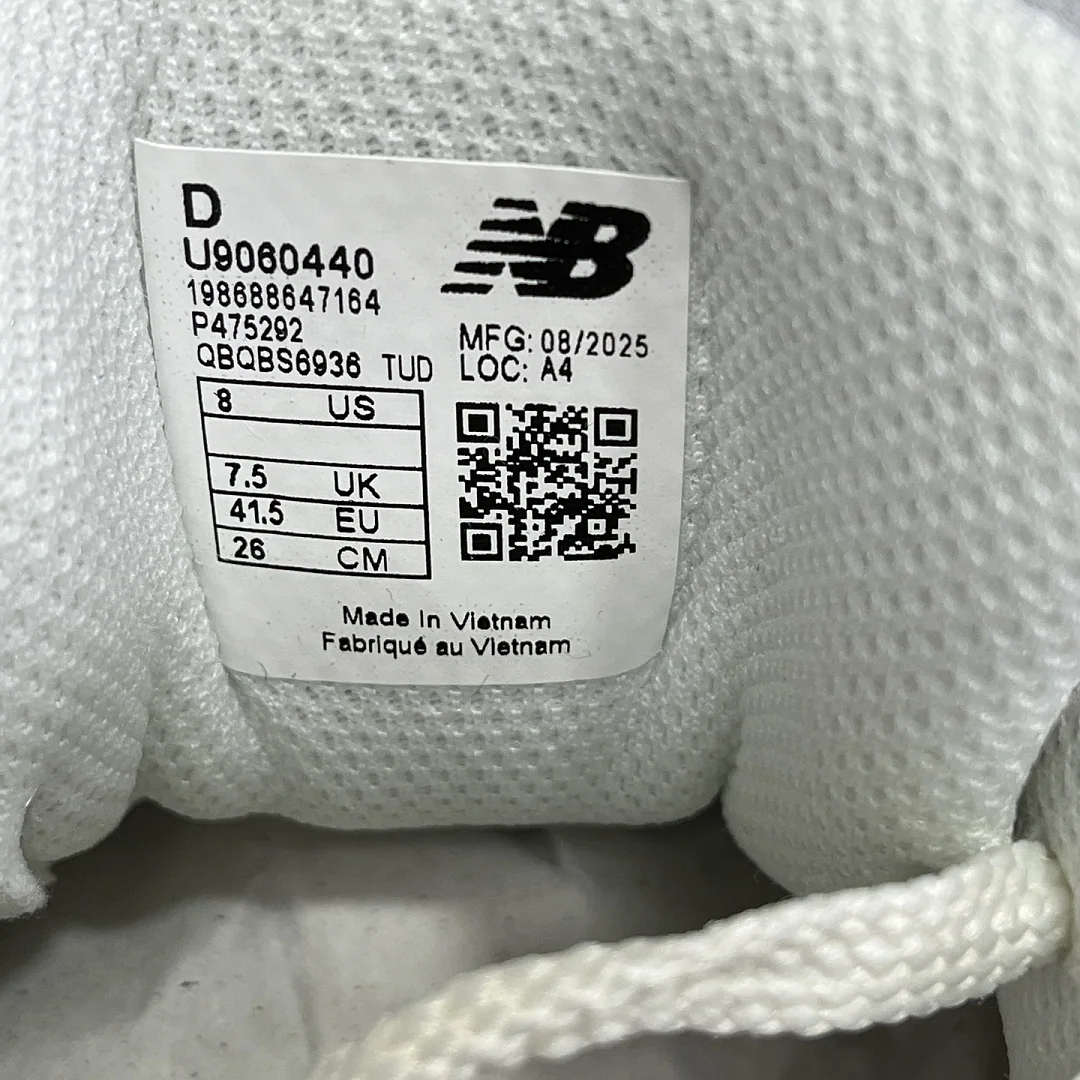 뉴발란스 [C] 9060 U9060440 202221 New Balance 9060 상세 이미지 4