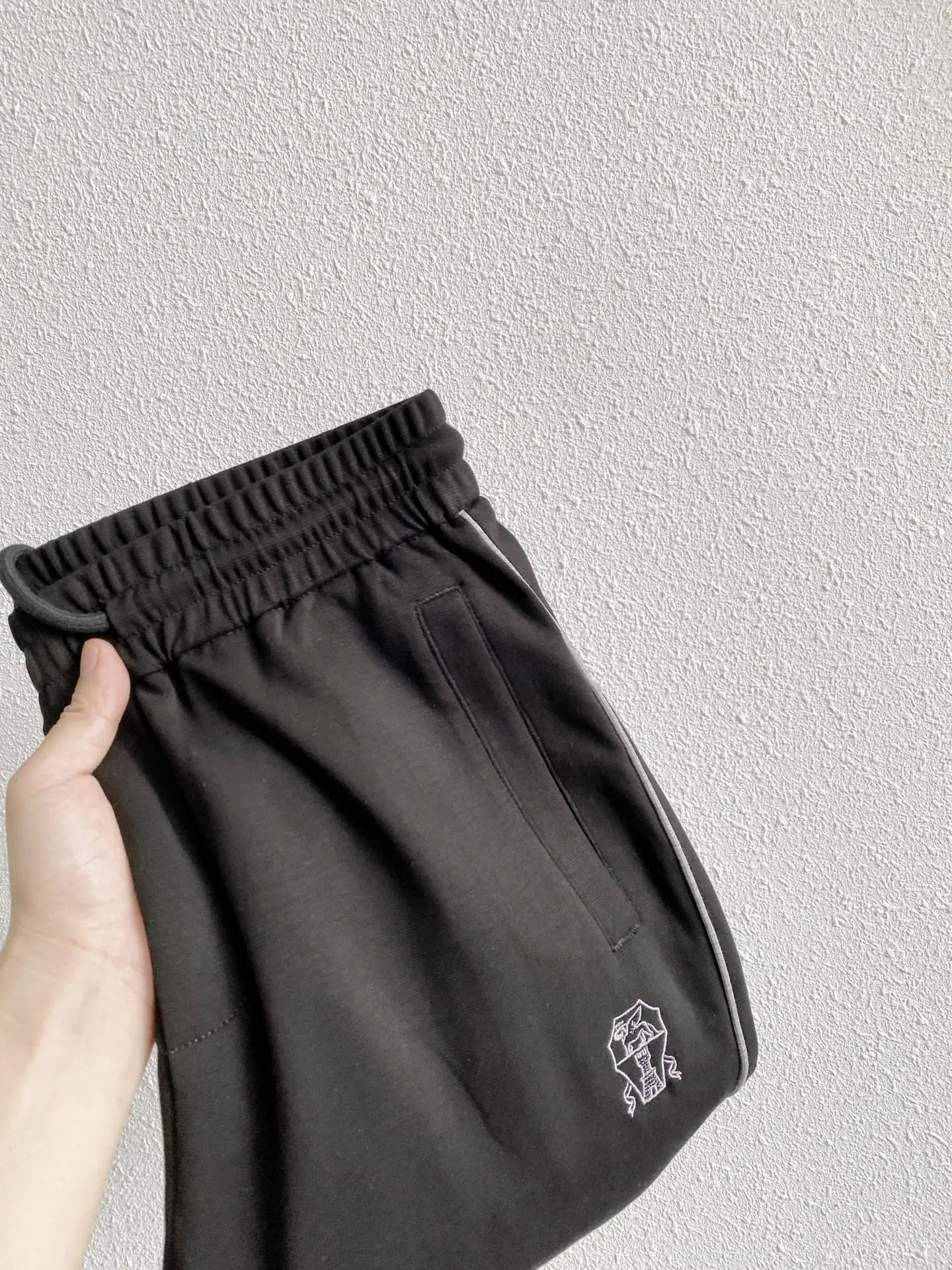 브루넬로쿠치넬리 남성 린넨 바지 상세 이미지 10