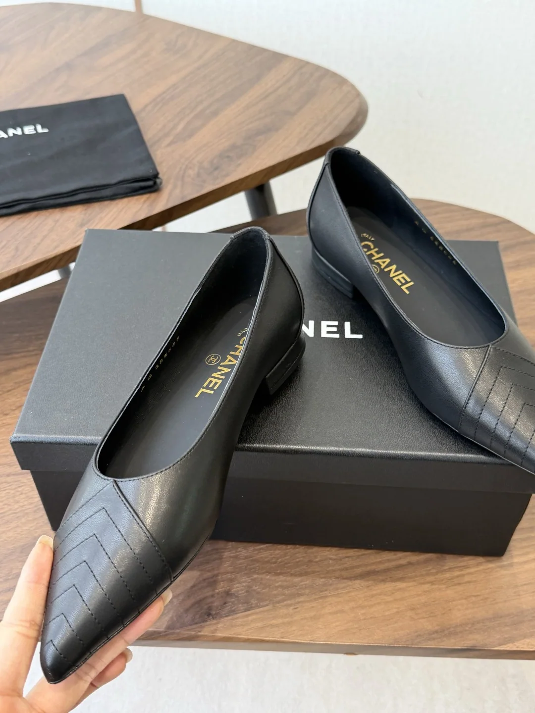 샤넬 L 포인티드 토 메리제인 상세 이미지 5