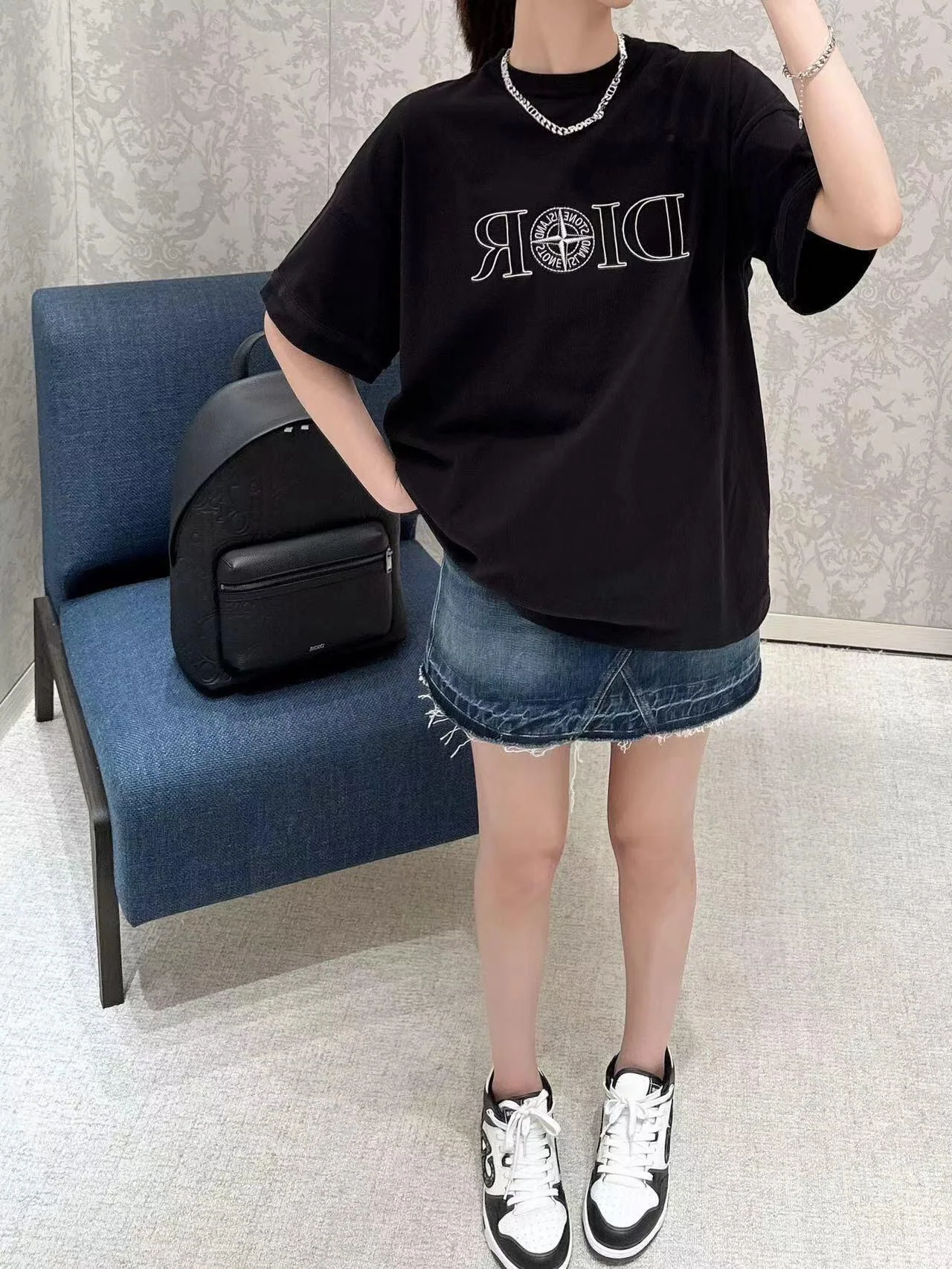 스톤아일랜드 로고 자수 크루넥 반팔 티셔츠 상세 이미지 5