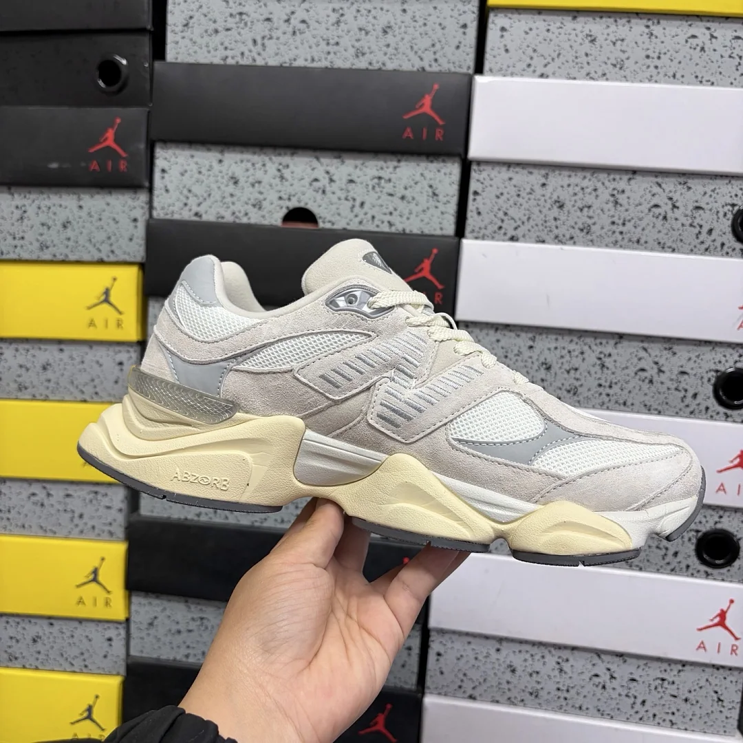 뉴발란스 [C] 9060 그레이 화이트 U9060ECA 202084 New Balance 9060 상세 이미지 3