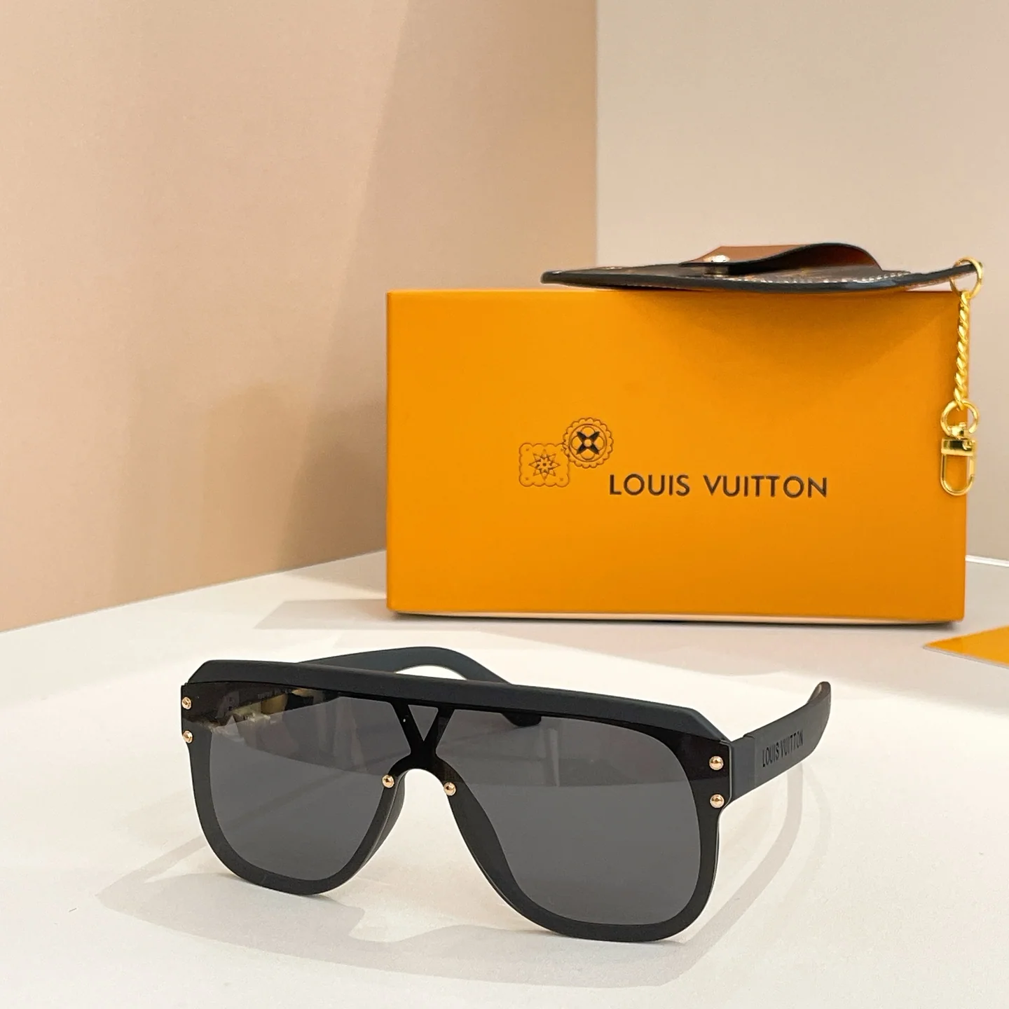 루이비통 선글라스 72910 Louis Vuitton Sunglasses 상세 이미지 3