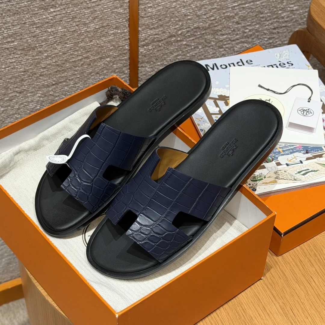 에르메스 악어가죽 남성용 슬리퍼 156751