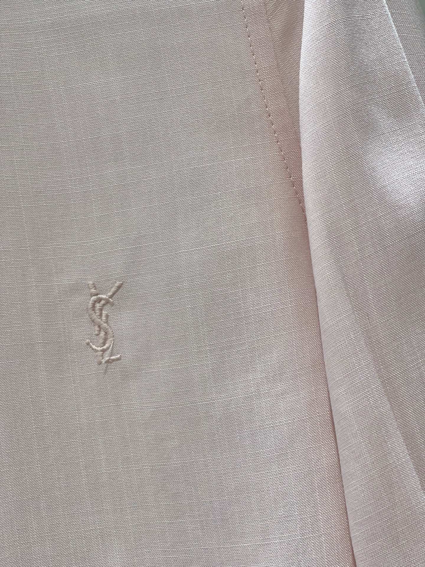 생로랑 YSL 로고 자수 실크 여성 셔츠 상세 이미지 5
