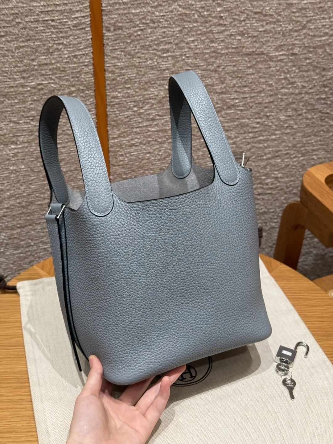 에르메스 피코탄 락 18 cm 가방 상세 이미지 3