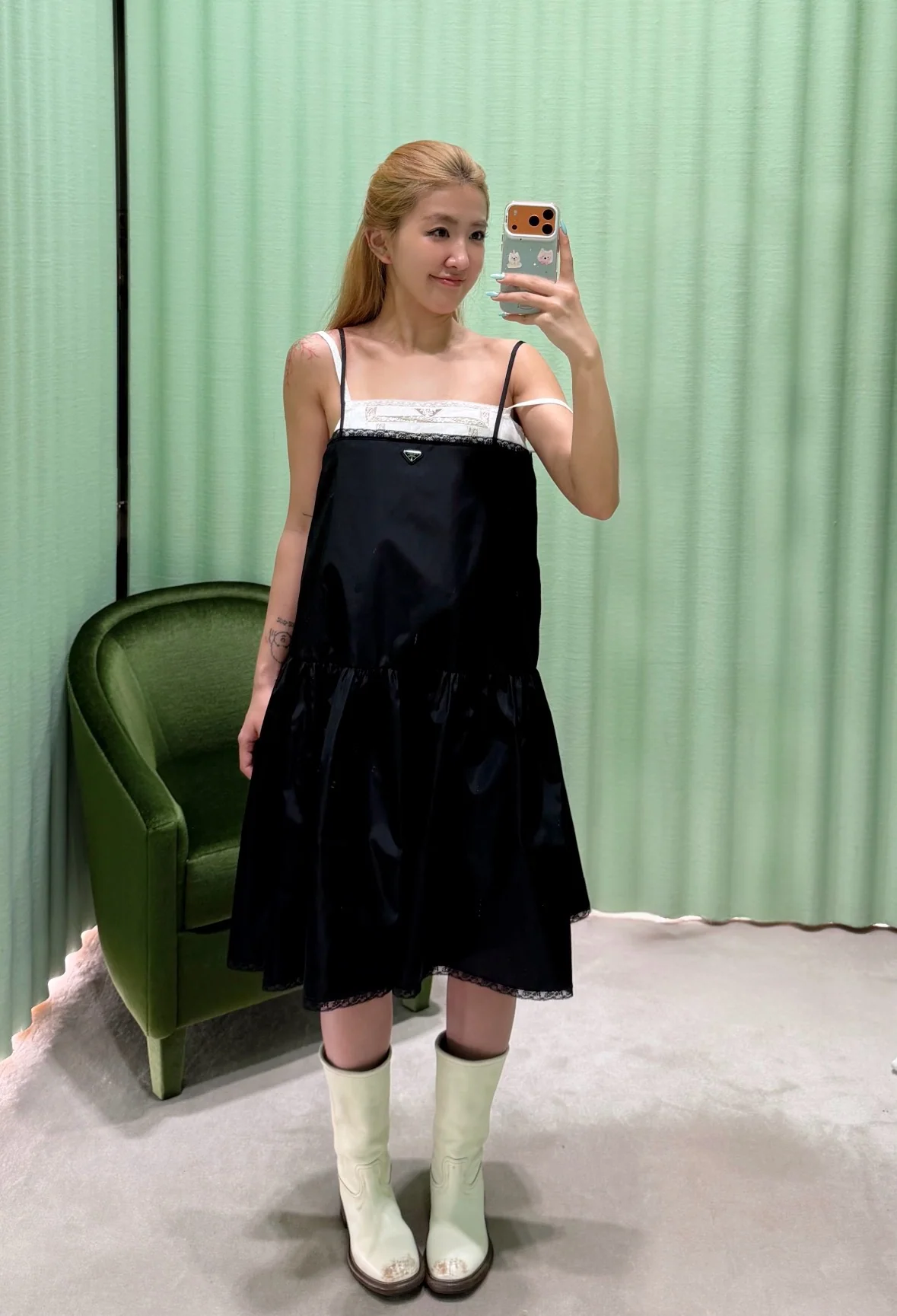 프라다 레이스 트림 나일론 여성 원피스 상세 이미지 8