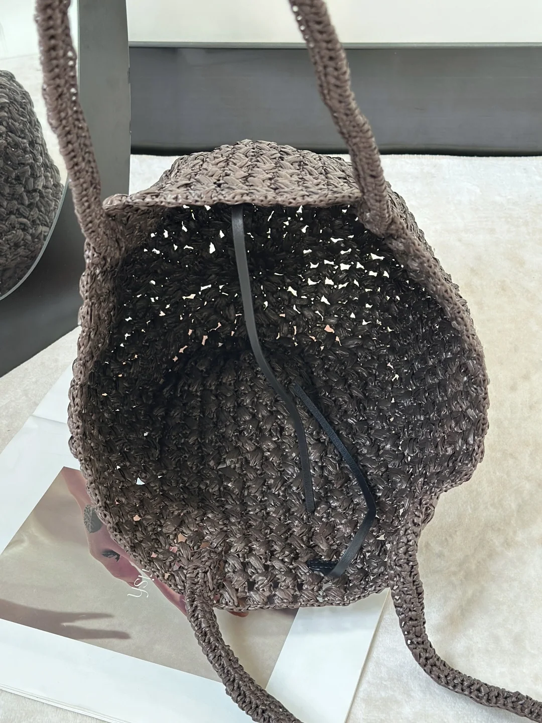 더로우 가방 상세 이미지 9