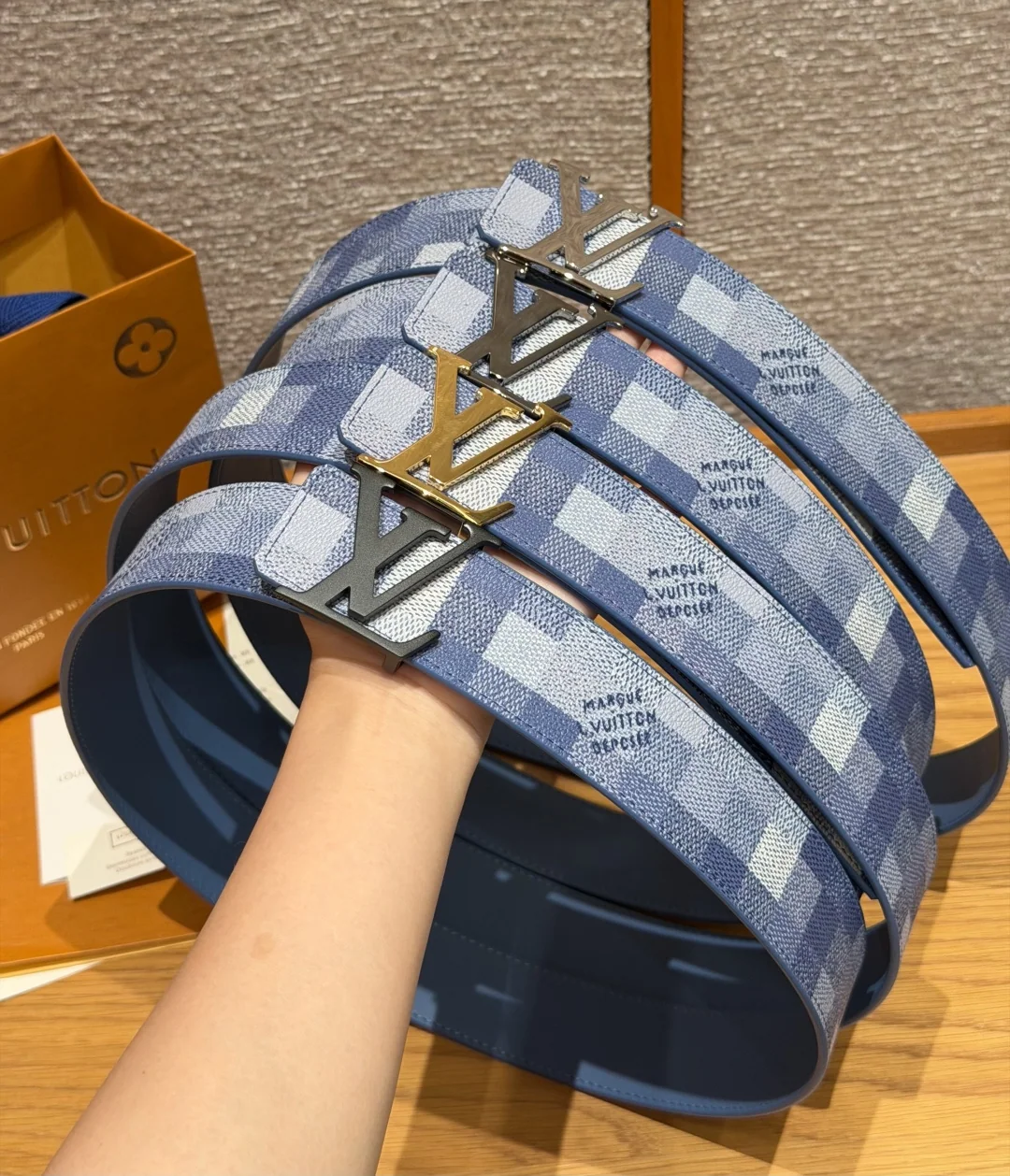 루이비통 디멘션 40mm 리버시블 벨트 상세 이미지 2