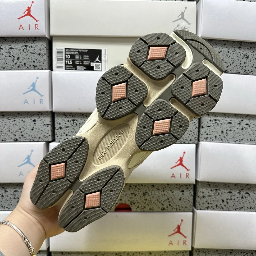 뉴발란스 [C] 9060 U9060CWF 202200 New Balance 9060 상세 이미지 7