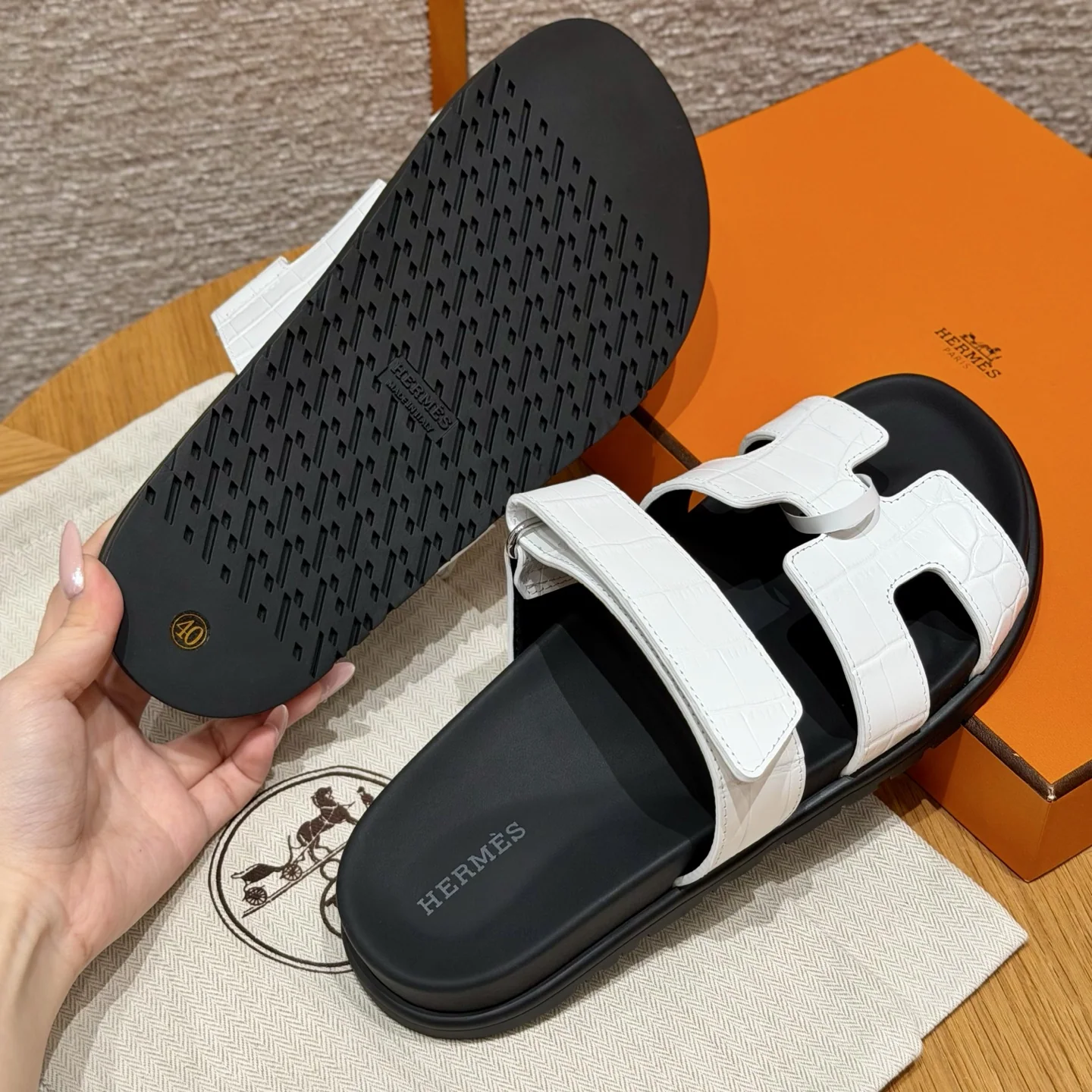에르메스 시프레 크로커다일 샌달 상세 이미지 6