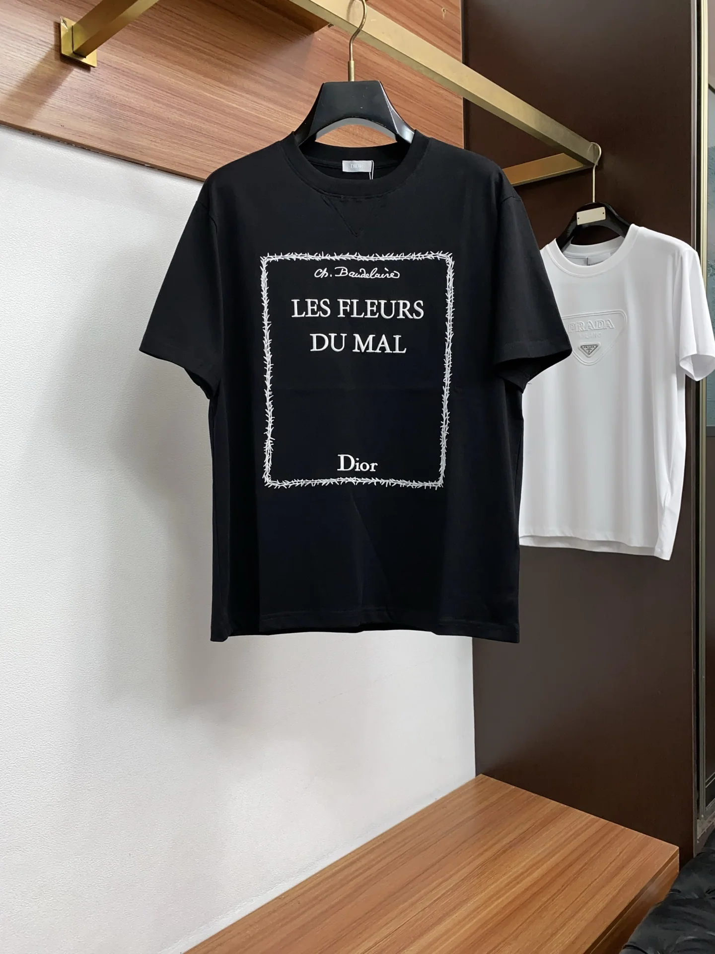 디올 남성 반팔 상세 이미지 1