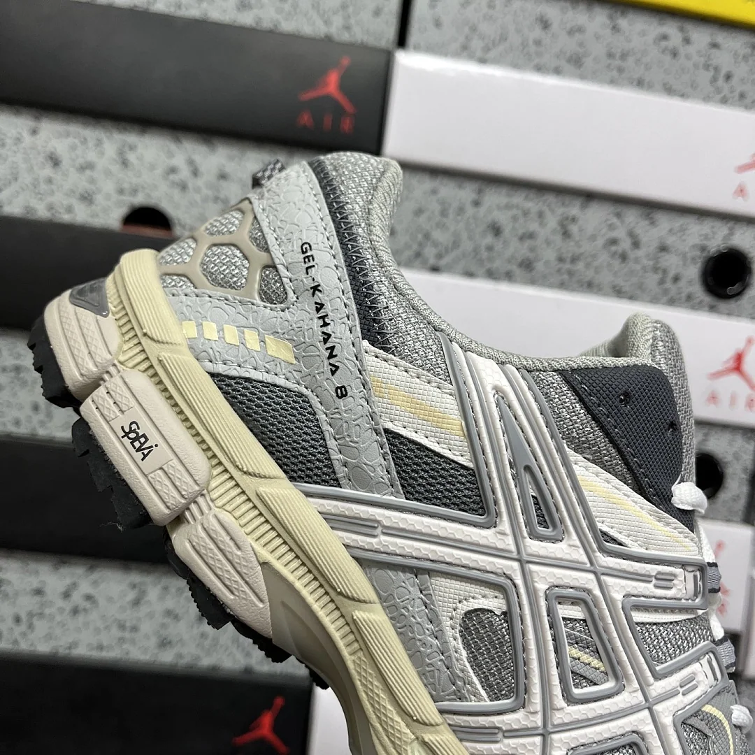 아식스 [XY] 젤 카하나 8 1012A978-028 200335 Asics Gel-Kahana 8 상세 이미지 8