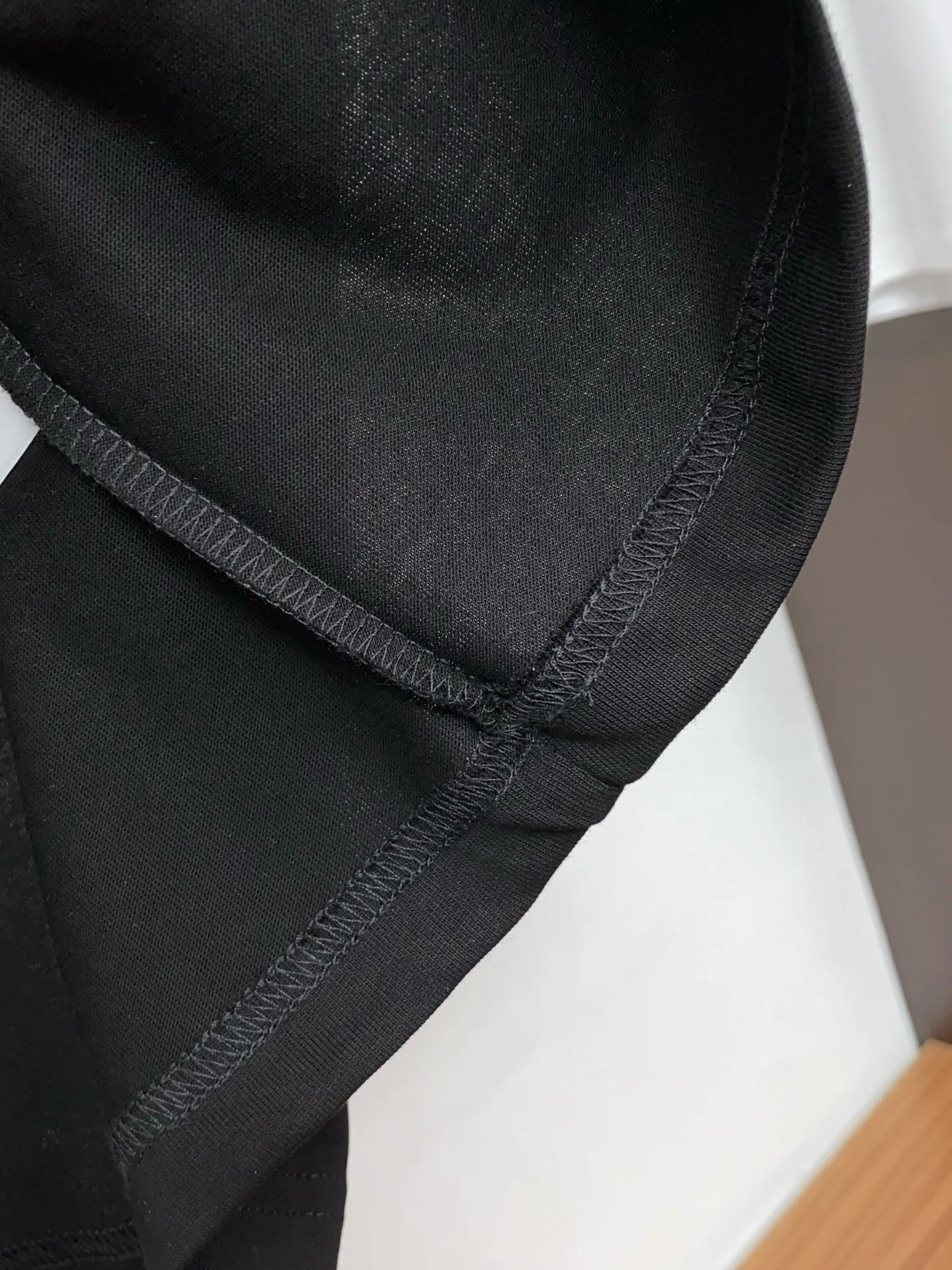 디올 크루넥 코튼 반팔 티셔츠 상세 이미지 6