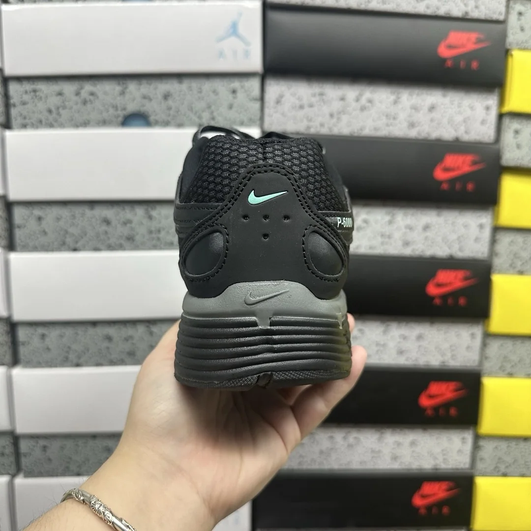 나이키 [PE] P 6000 IR1477-010 201755 Nike P-6000 Black Hyper Turquoise Cool Grey 상세 이미지 8