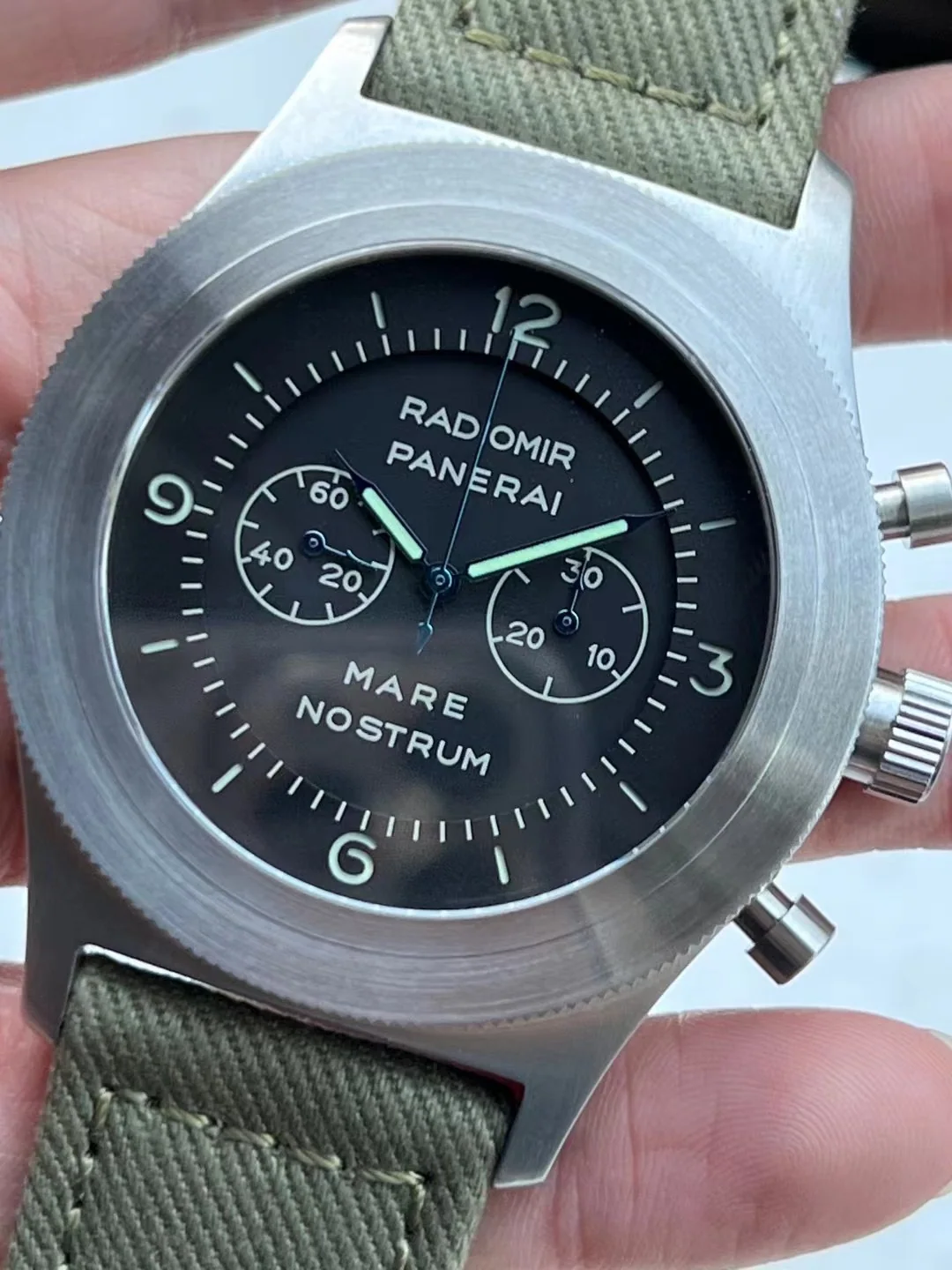 파네라이 PAM300 수동 시계 상세 이미지 2