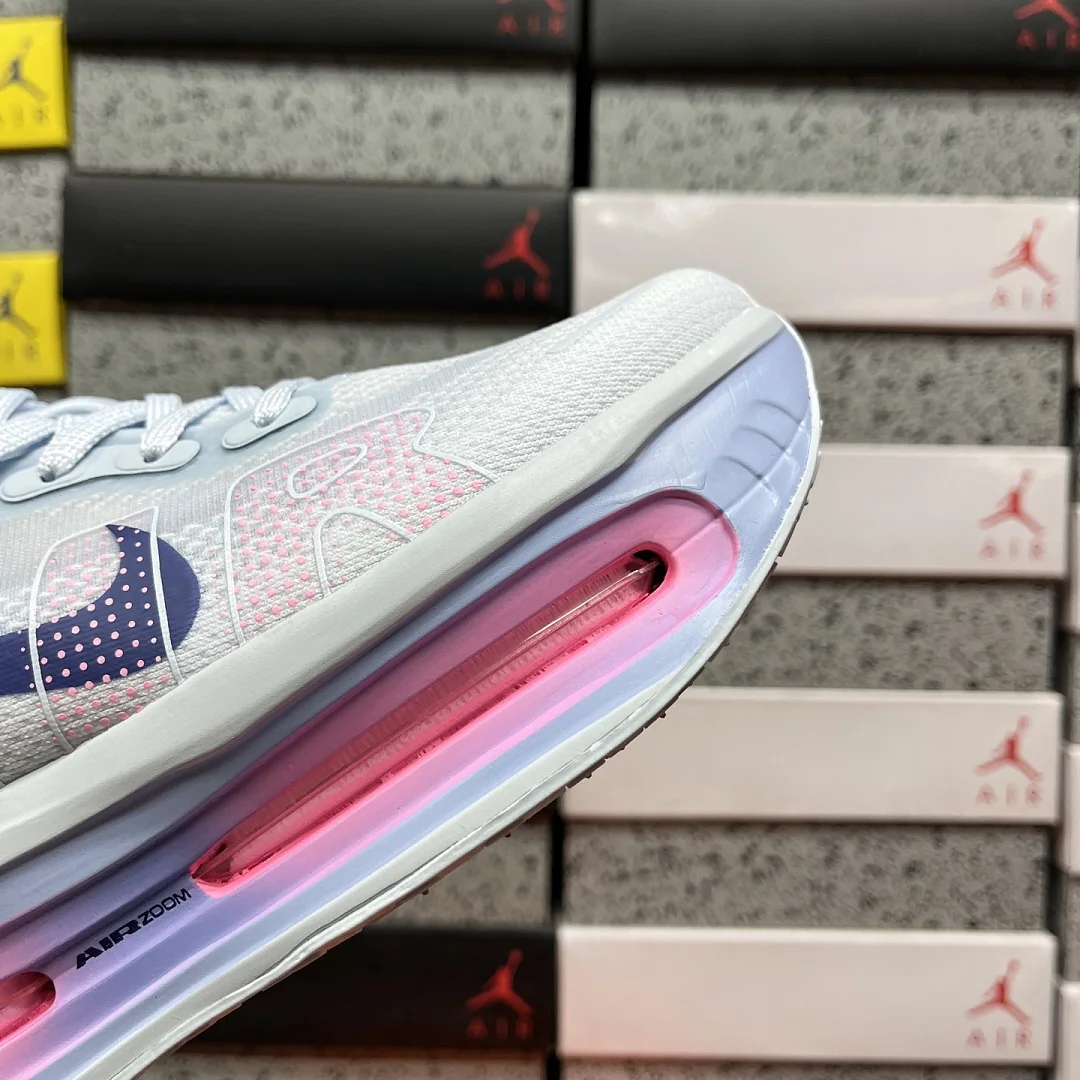 나이키 [CG] 보메로 프리미엄 HM5973-400 201994 Nike Vomero Premium Blue Tint 상세 이미지 4