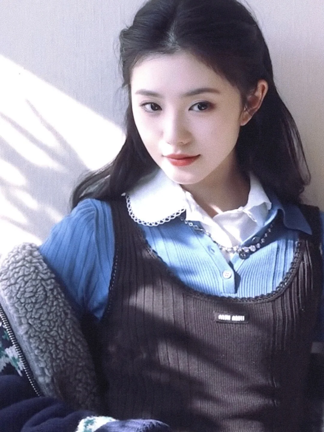 미우미우 여성 반팔 26 SS 울 상세 이미지 8