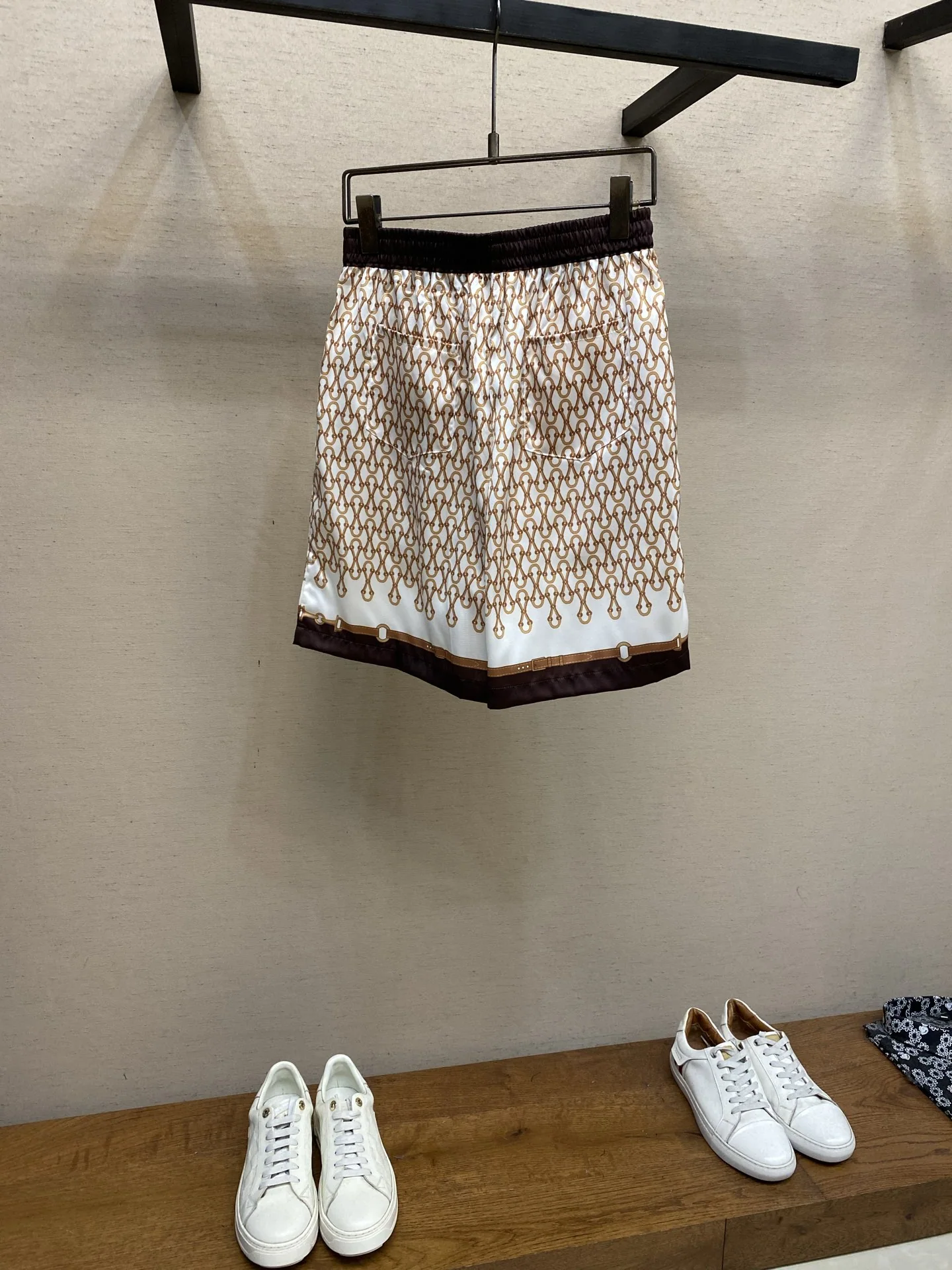 루이비통 남성 반바지 68883 Louis Vuitton Shorts 상세 이미지 3