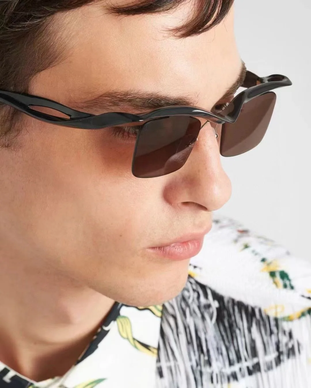 프라다 선글라스 74469 Prada Sunglasses 상세 이미지 3