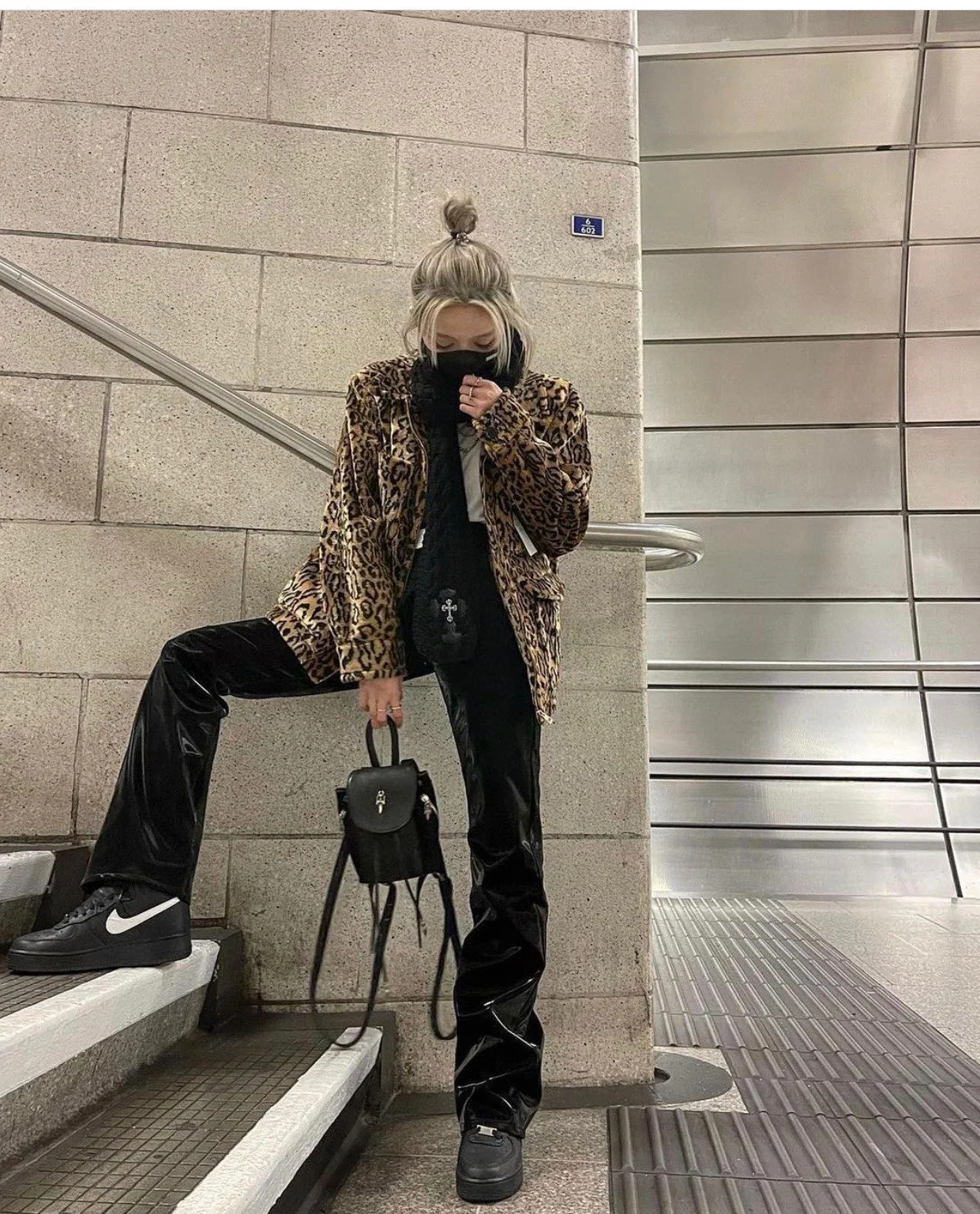 크롬하츠 가방 상세 이미지 6