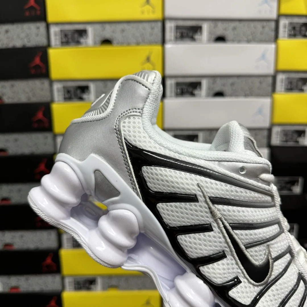 나이키 [BD] 샥스 TL 블랙 화이트 AR3566-002 201884 Nike Shox TL 상세 이미지 5