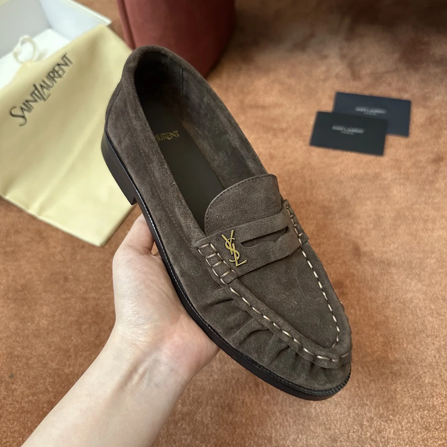 생로랑 YSL 앞코 덮인 뮬 로퍼 상세 이미지 3
