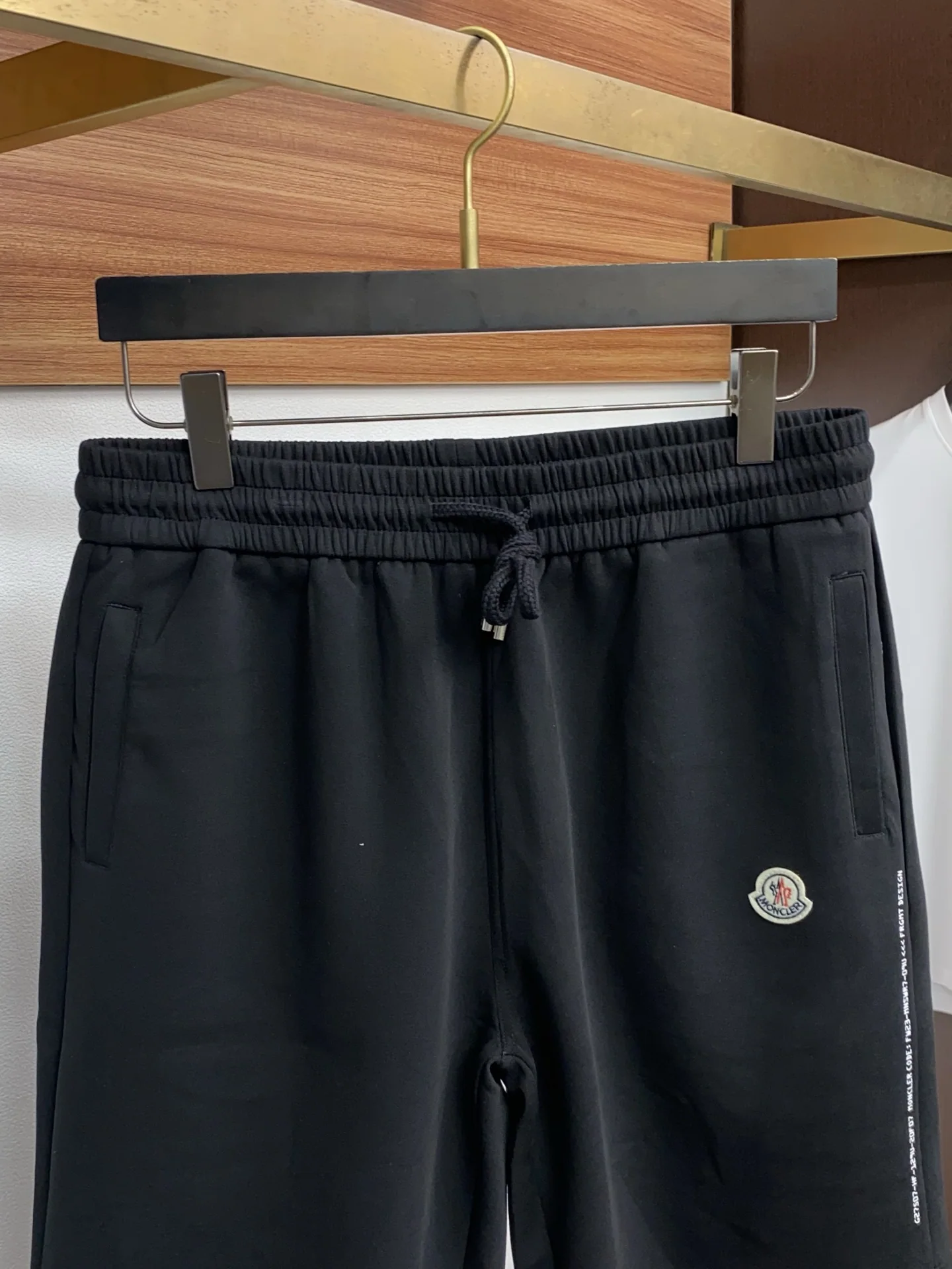 몽클레르 남성 반바지 상세 이미지 2