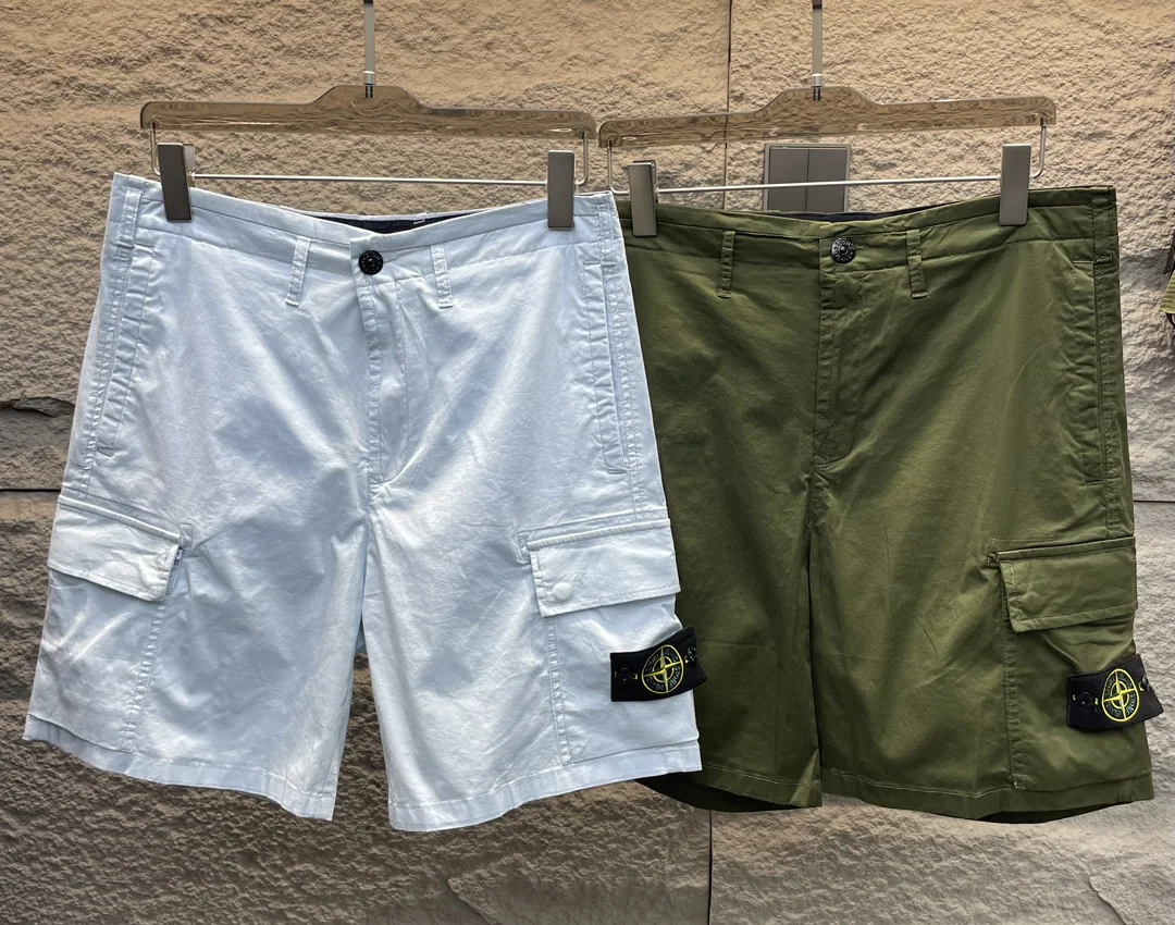 스톤아일랜드 남성 반바지 SS 51559 Stone Island Shorts 상세 이미지 1