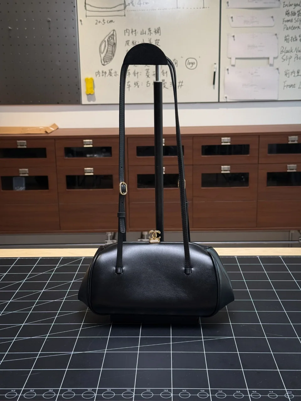 샤넬 26 a 원숄더 블랙 가방 143517