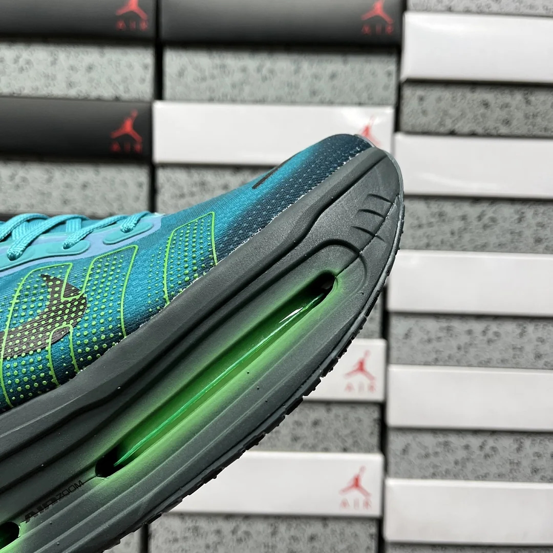 나이키 [5A] 보메로 프리미엄 IV6297-300 202028 Nike Vomero Premium Chicago Marathon 상세 이미지 6