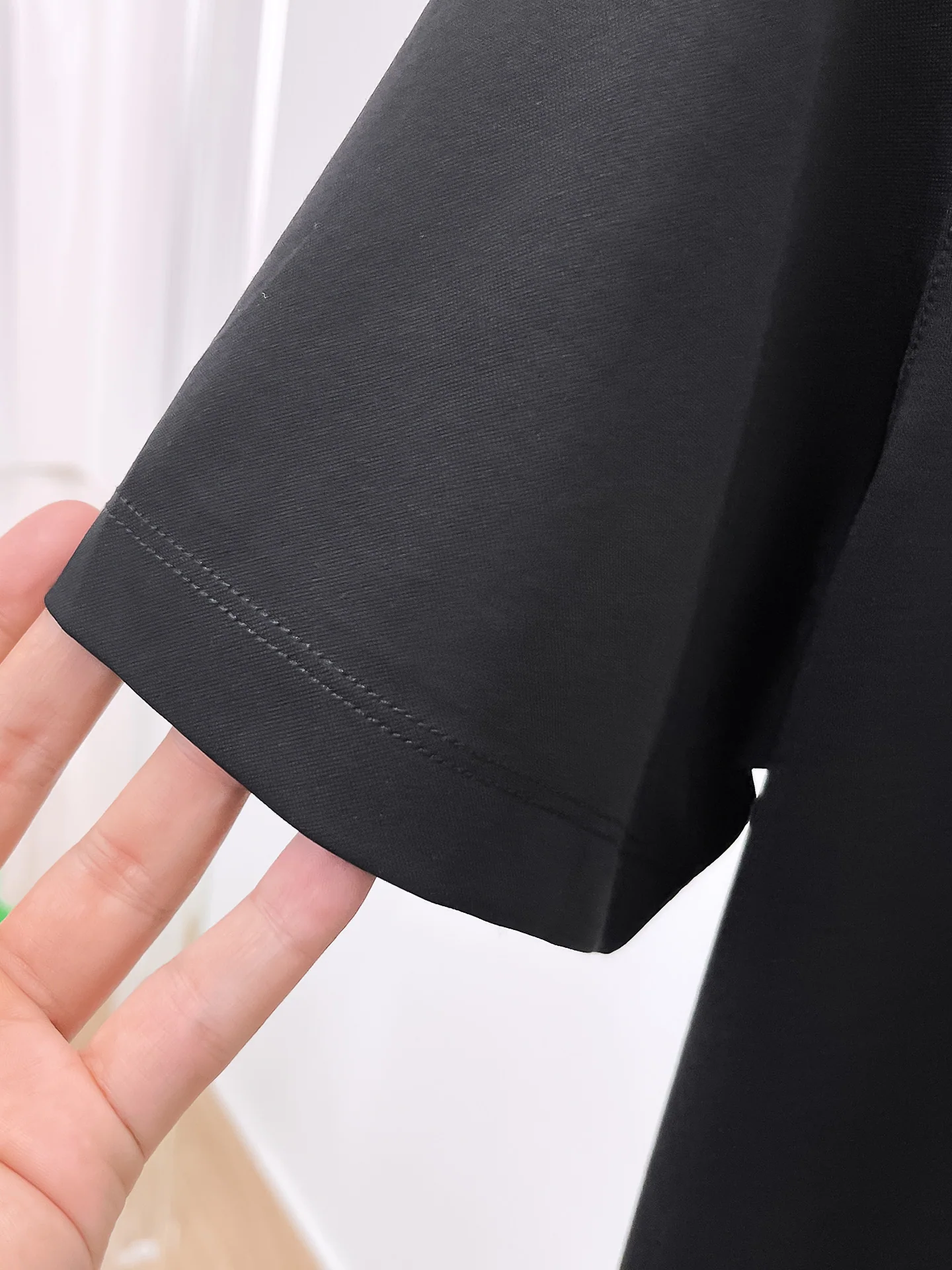 지방시 라운드넥 반팔 티셔츠 상세 이미지 7