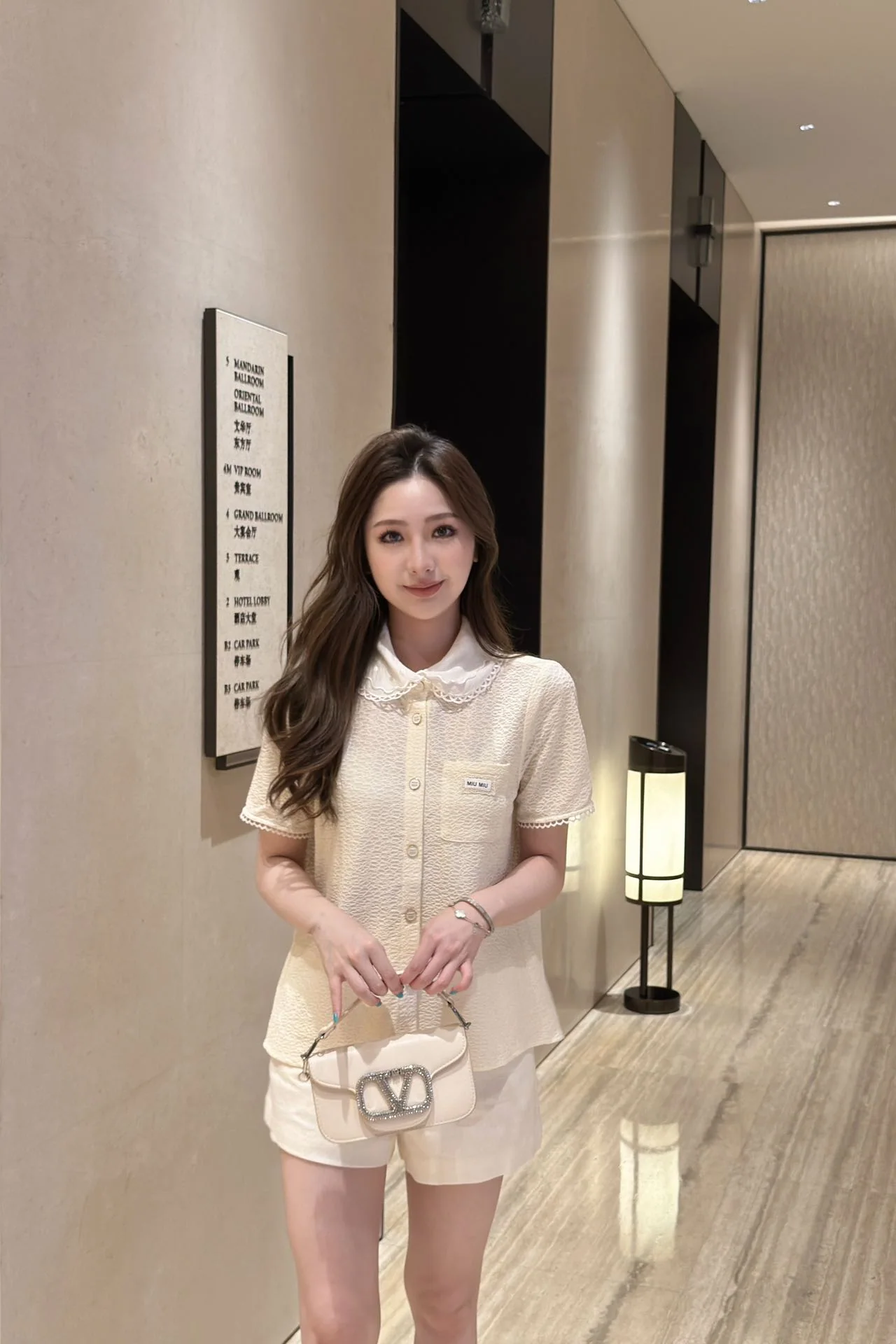 미우미우 피터팬 레이스 카라 반팔 셔츠 상세 이미지 1