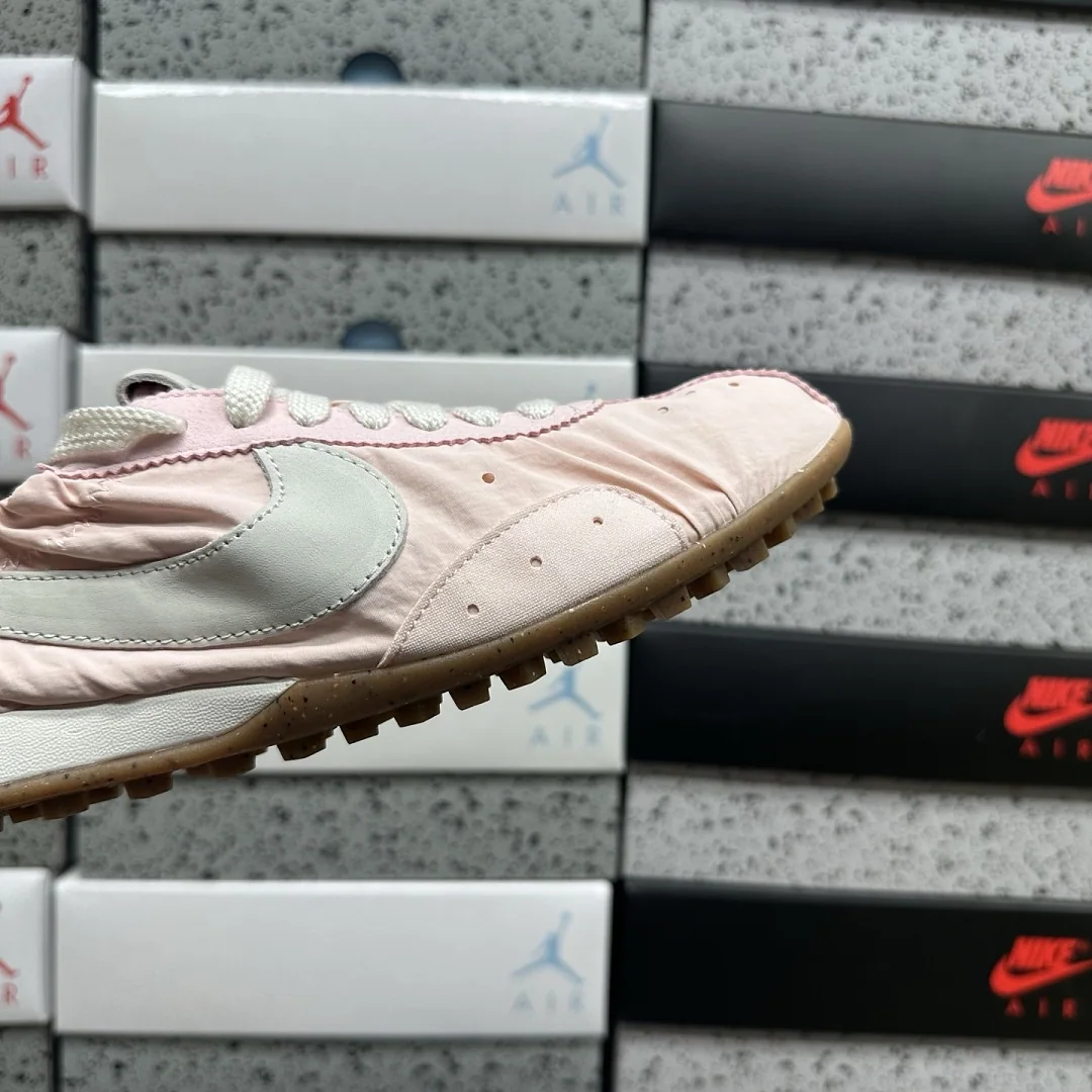 나이키 [GOD] HV8547-601 201601 Nike Moon Shoe SP Jacquemus Aluminum Pink 상세 이미지 4