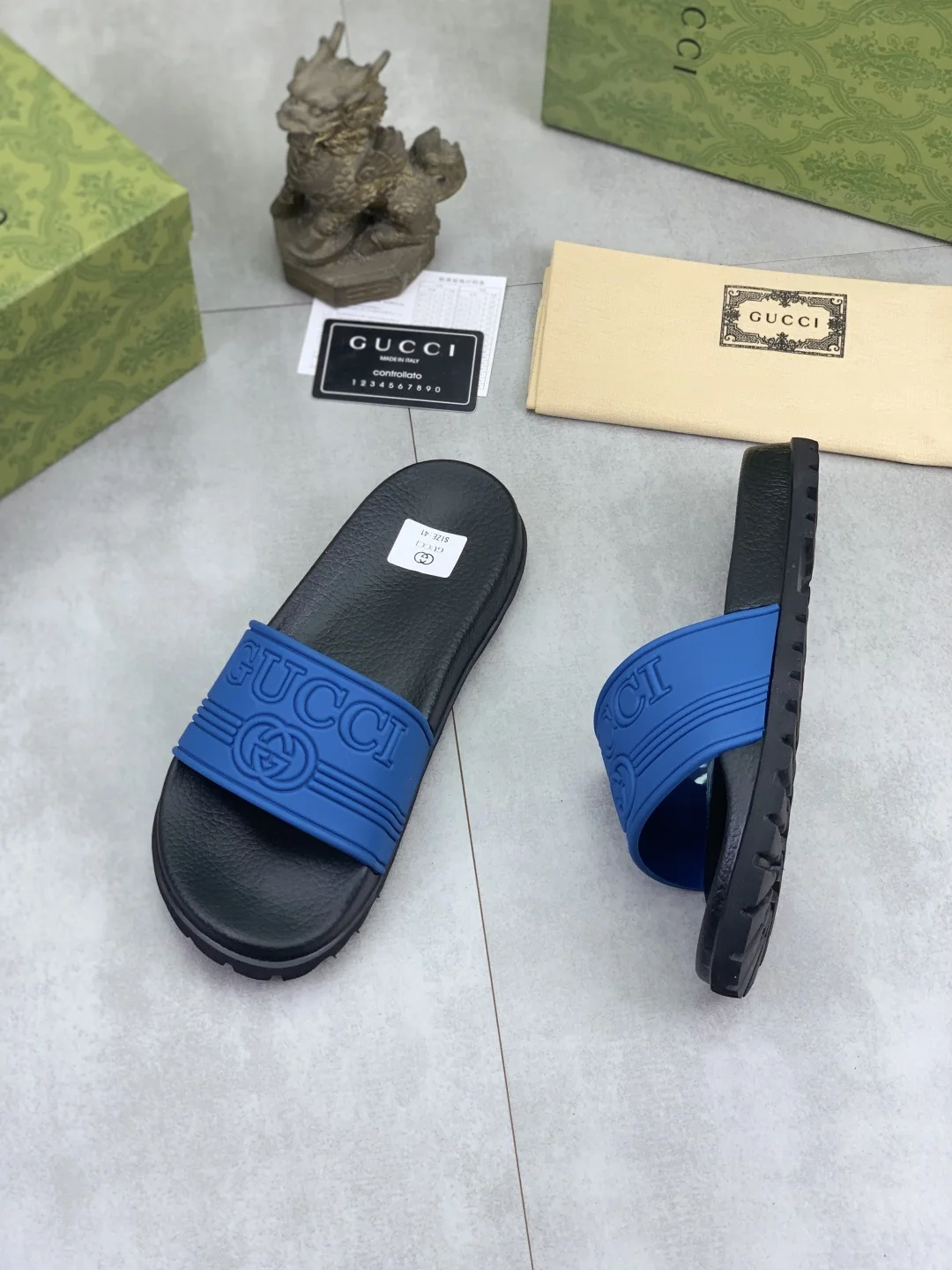 구찌 뱀띠 캐주얼 슬리퍼 상세 이미지 3