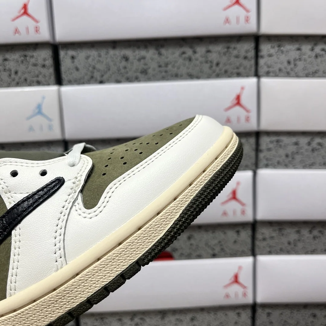 나이키 [PK] DM7866-200 201951 Nike Travis Scott Medium Olive 8.0 상세 이미지 2