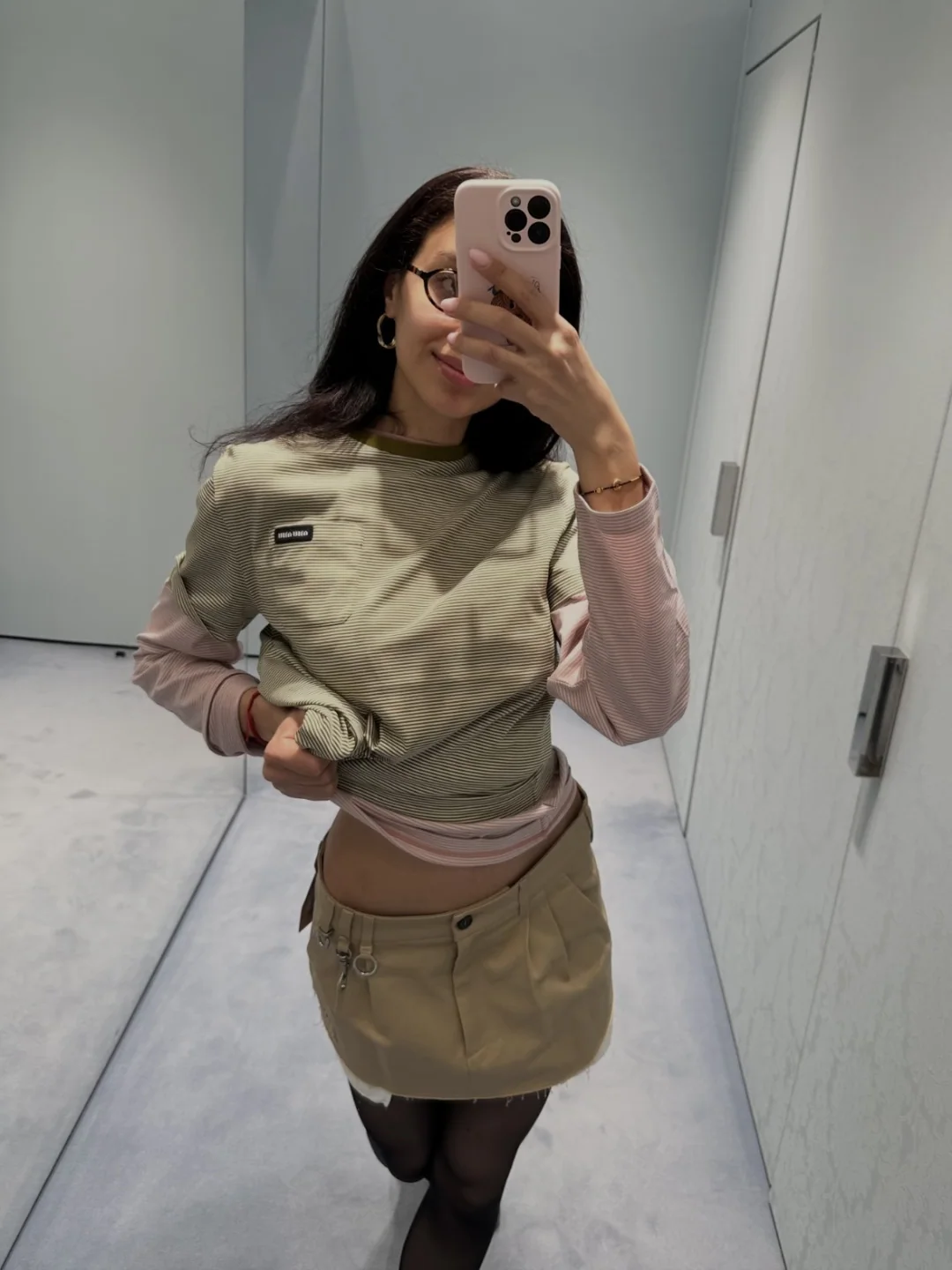 미우미우 카키 워크웨어 스타일 플리츠 스커트 26 SS 상세 이미지 9