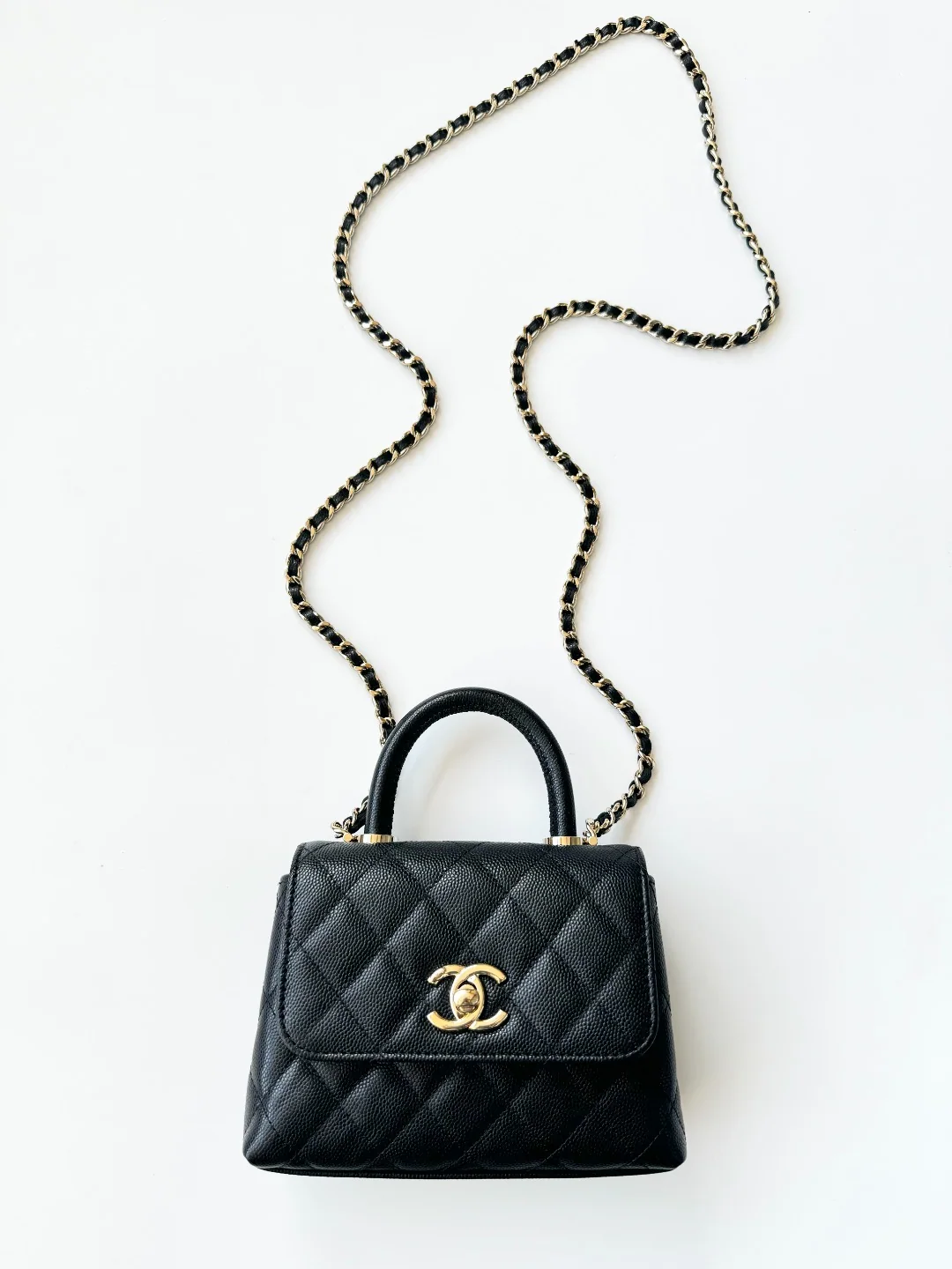 샤넬 코코 핸들 나노 캐비어 가방 상세 이미지 1