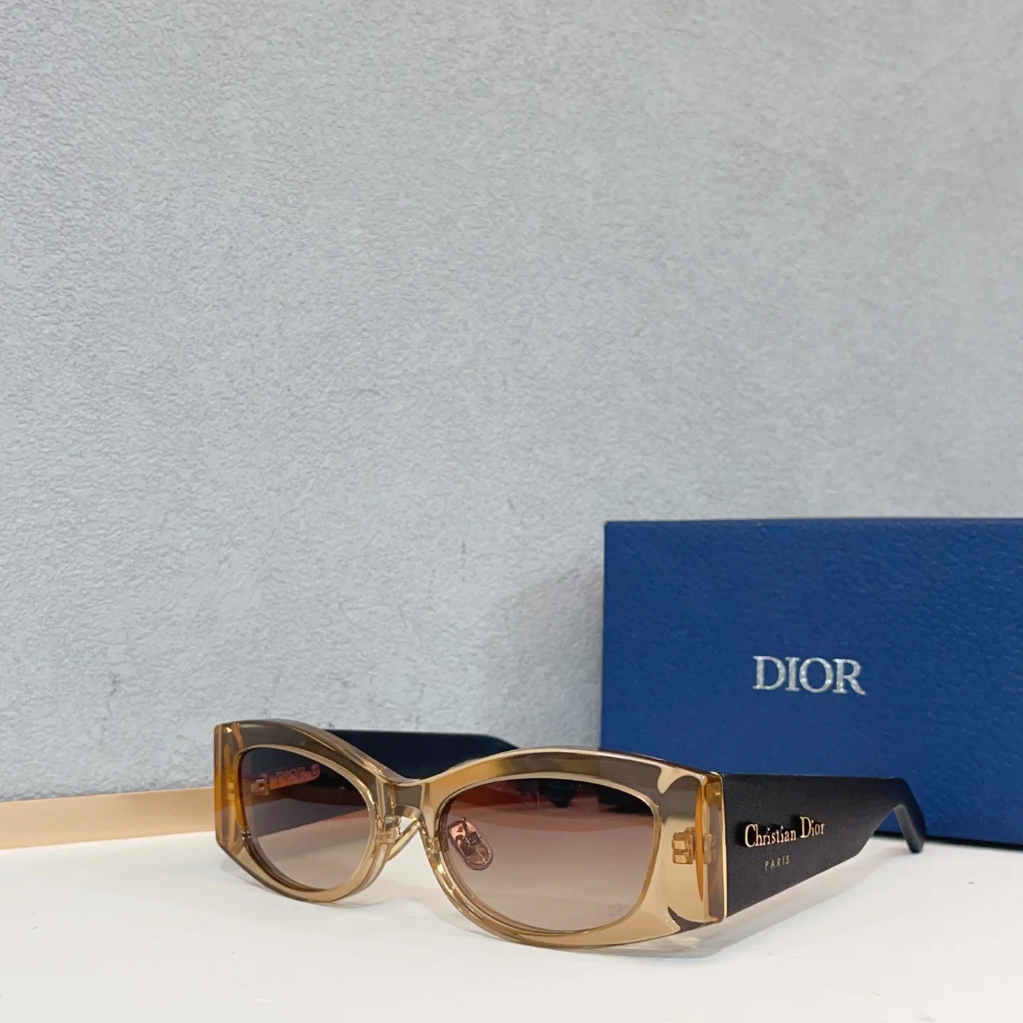 디올 선글라스 72594 Dior Sunglasses 상세 이미지 3