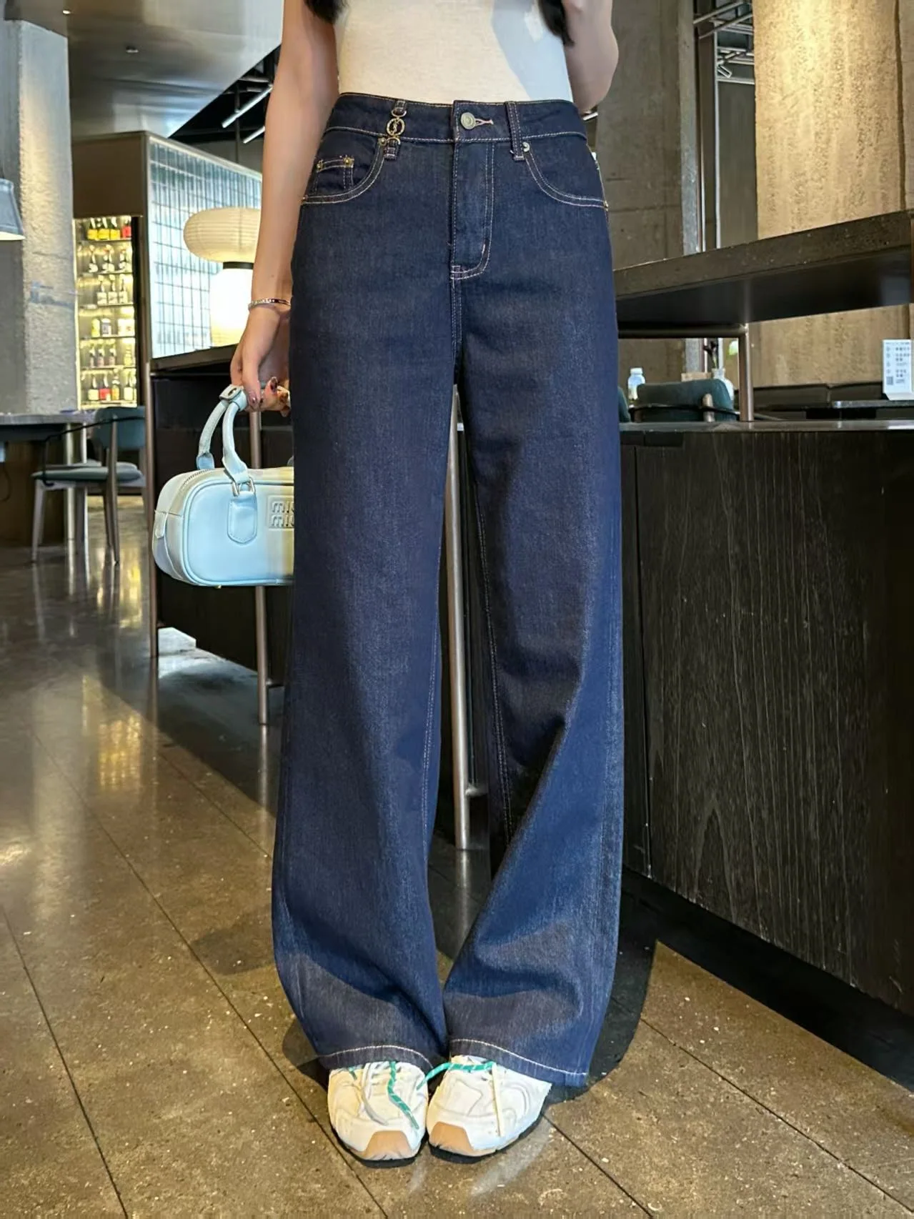 생로랑 그라데이션 워시 와이드 데님 바지 상세 이미지 1