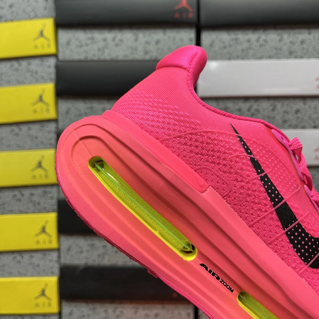 나이키 [CG] 보메로 프리미엄 HM5973-603 201980 Nike Vomero Premium Hyper Pink 상세 이미지 3