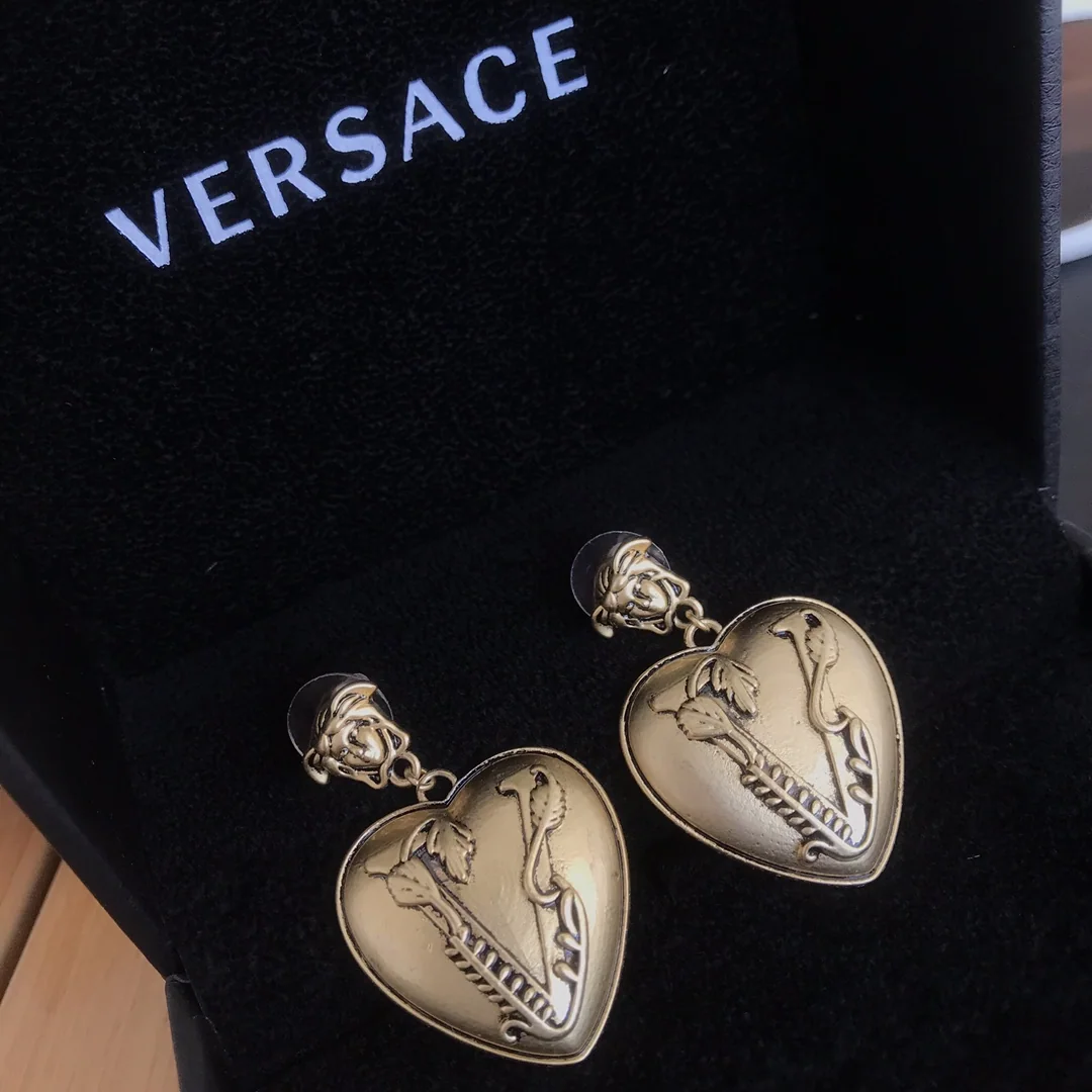 베르사체 귀걸이 63387 Versace Earrings 상세 이미지 6