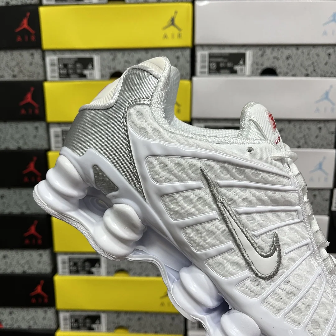 나이키 [BD] 샥스 TL AR3566-003 201880 Nike Shox TL Chrome 상세 이미지 4