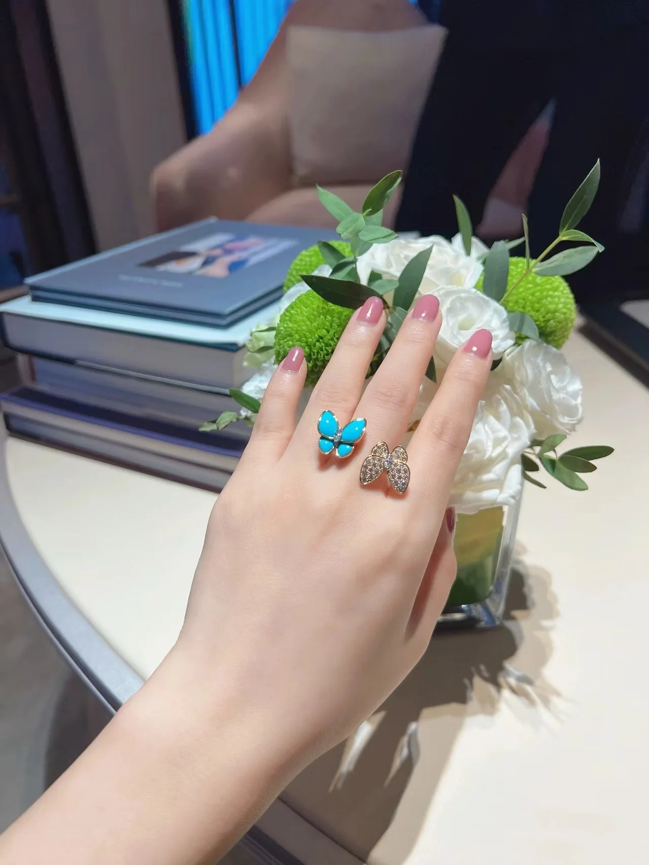 반클리프앤아펠 터쿼이즈 블루 나비 반지 상세 이미지 6