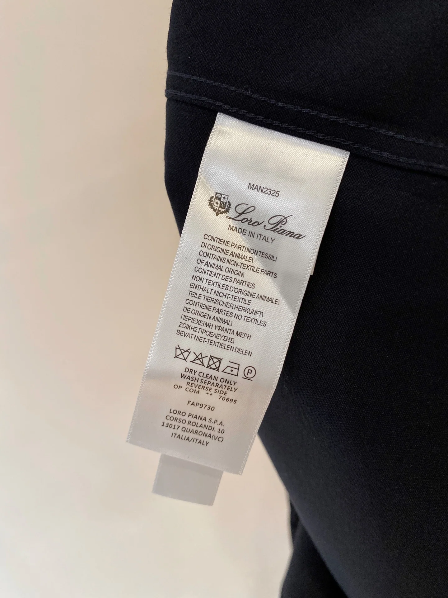 로로피아나 남성 울 긴팔 셔츠 상세 이미지 8