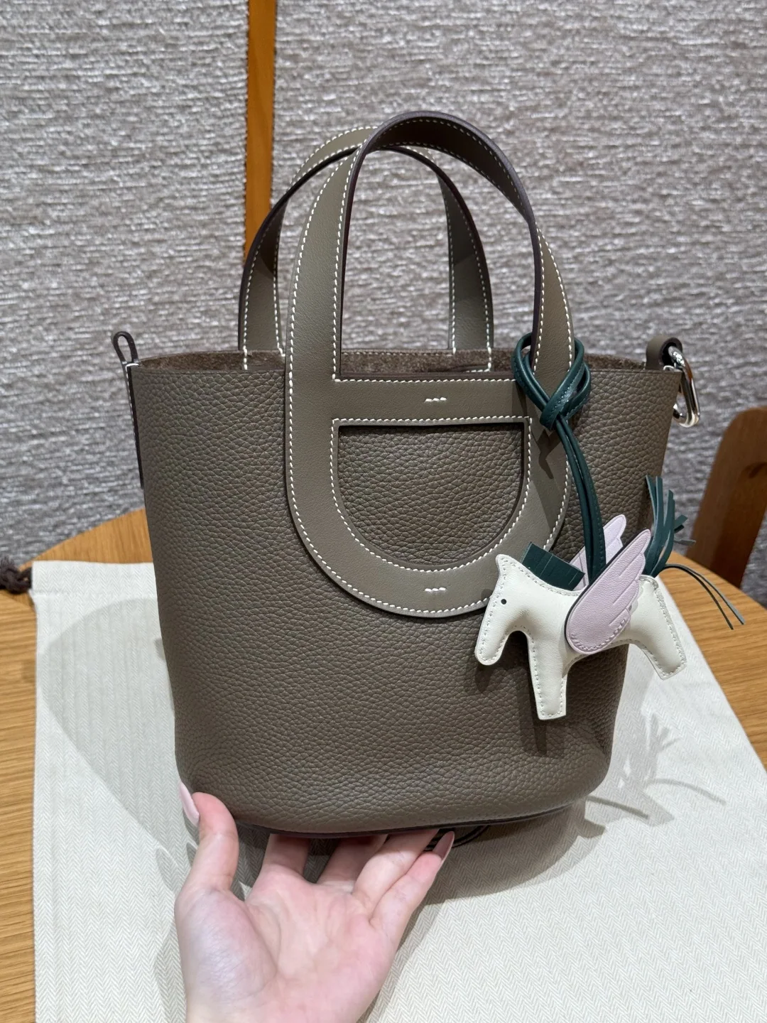 에르메스 피코탄 18 cm 가방 상세 이미지 1