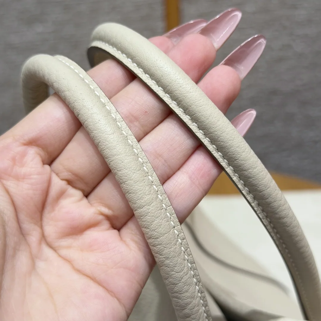 에르메스 가든파티 바슈 컨트리 가죽 지갑 상세 이미지 4