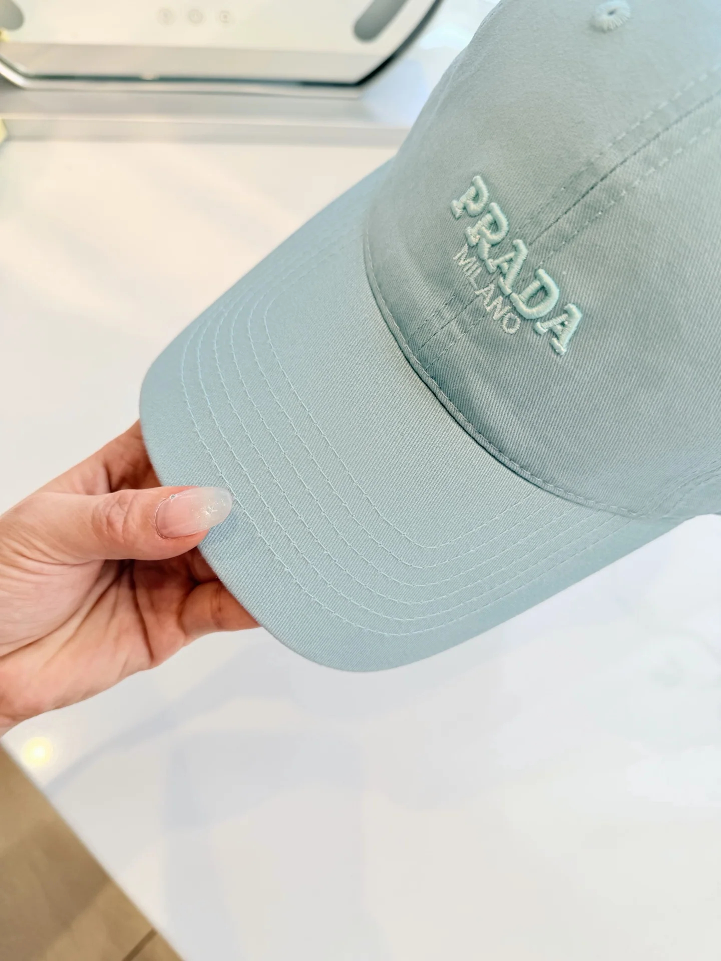 프라다 심플 야구모자 상세 이미지 5