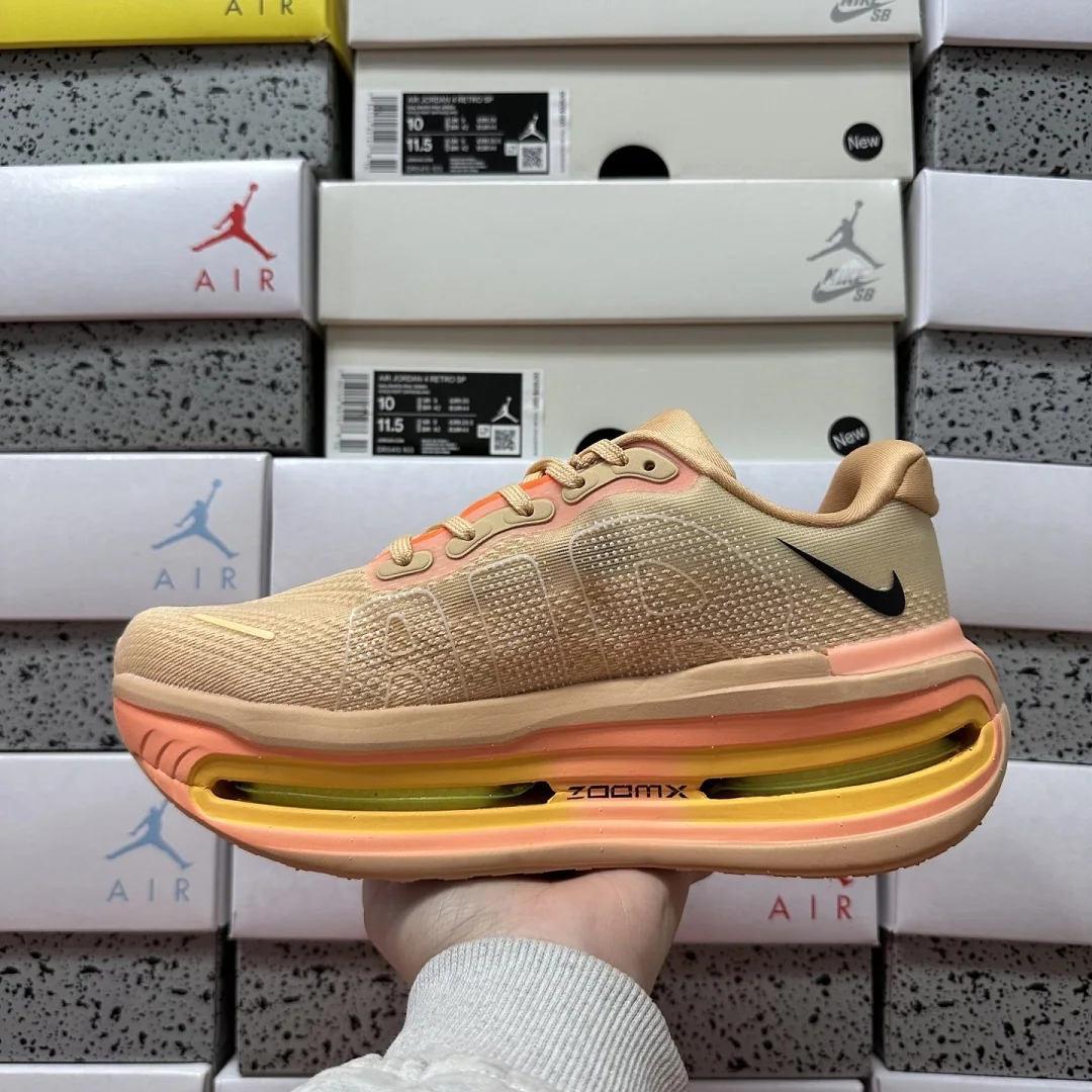 나이키 [5A] 보메로 프리미엄 오렌지 HQ2050-100 201629 Nike Vomero Premium 상세 이미지 2